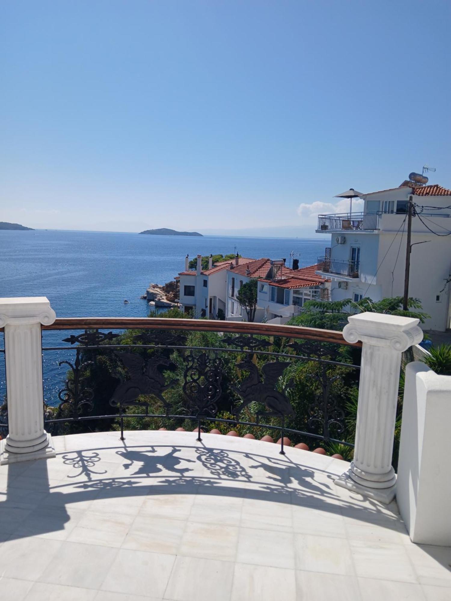 Orsa Skiathos Town
