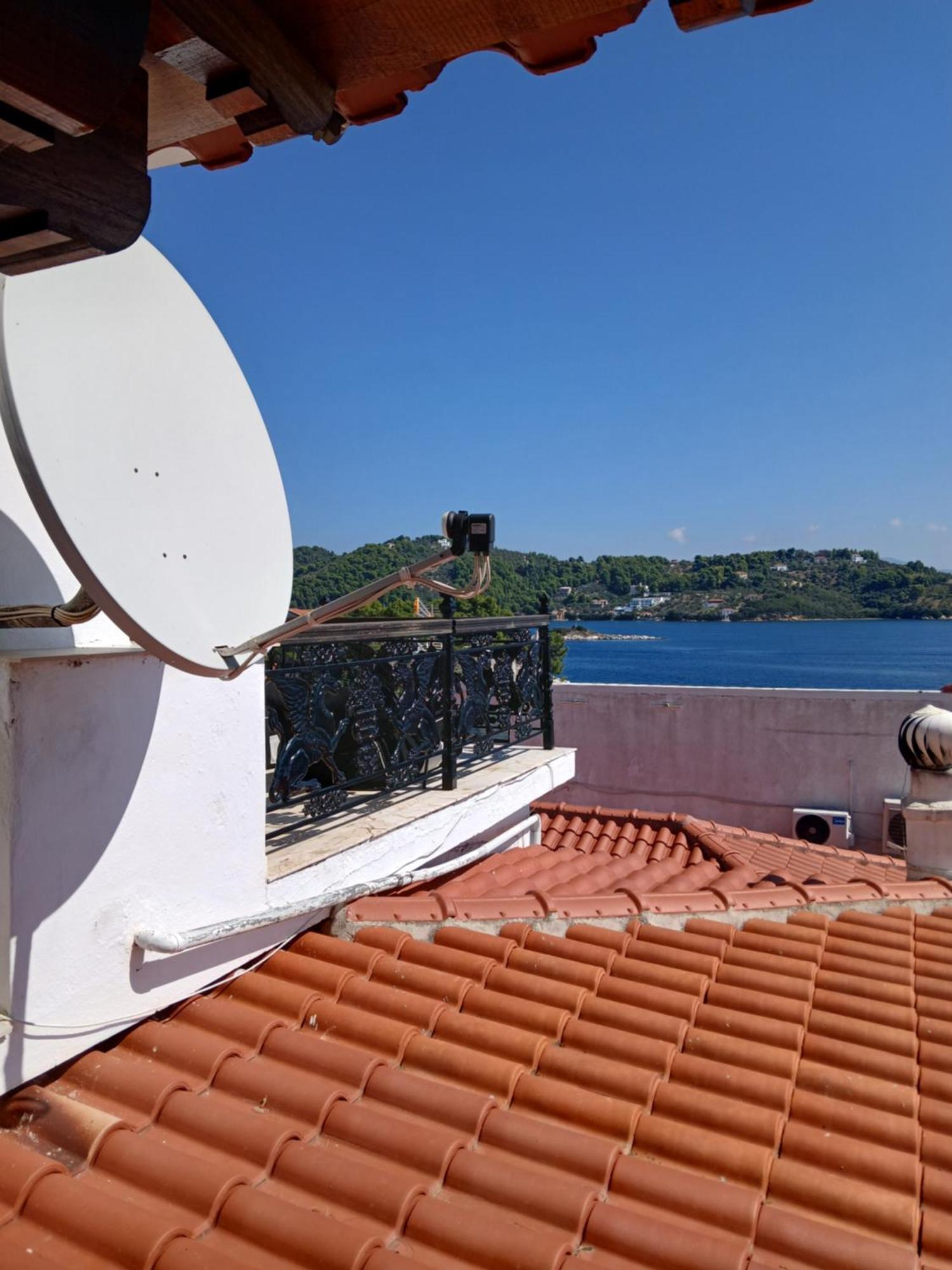Orsa Skiathos Town