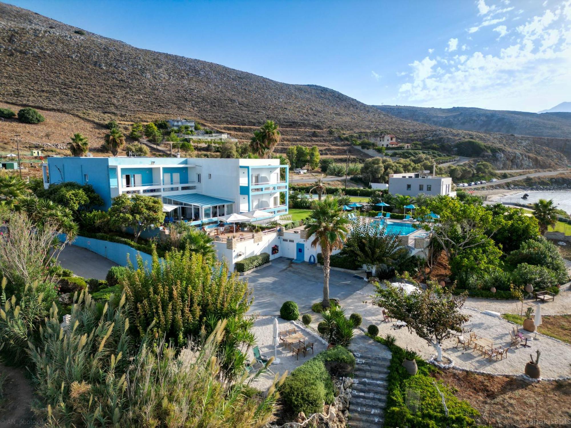Kanakis Blue Aparthotel 2*