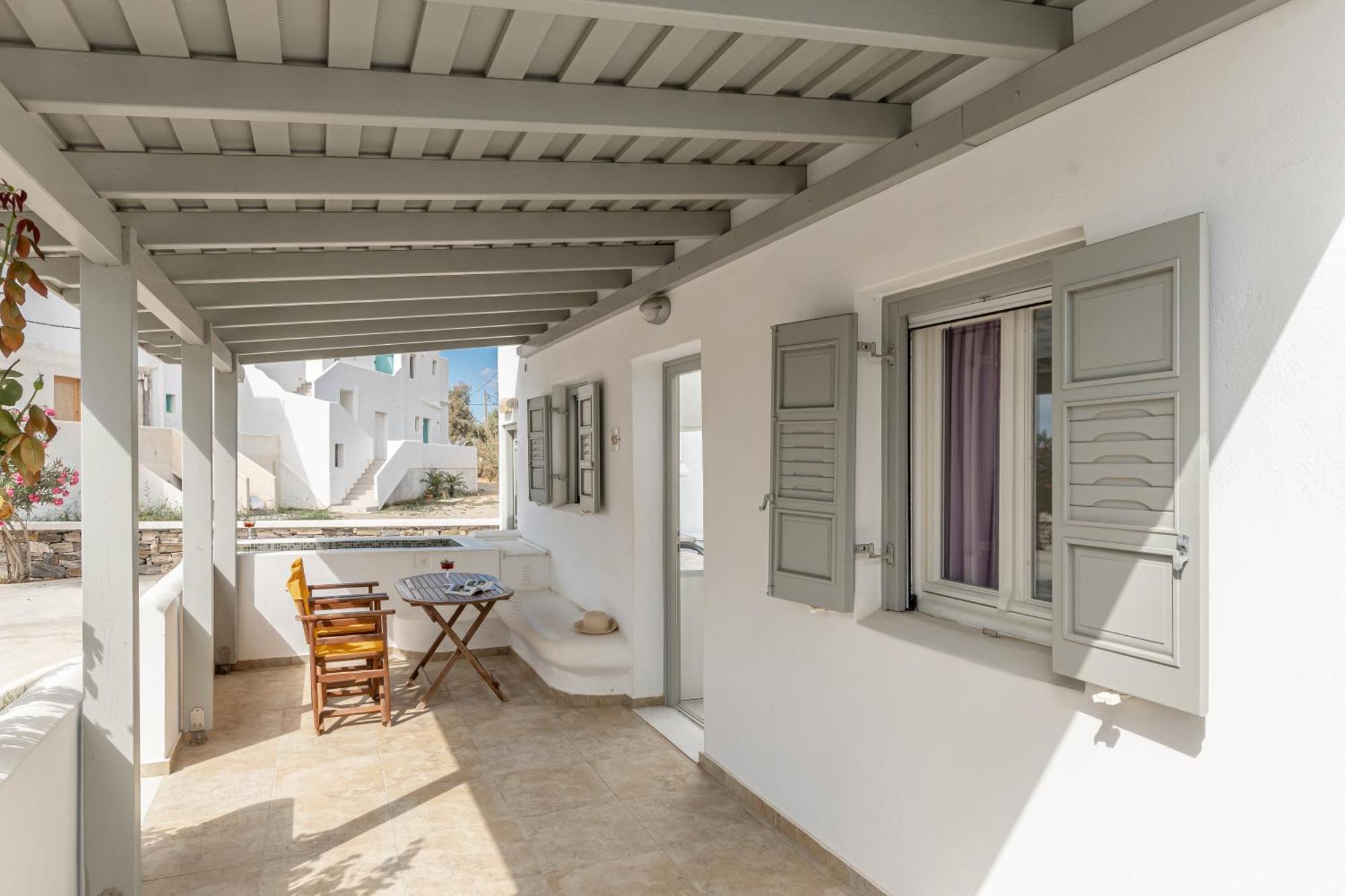 Golden Sand Apartment Plaka (Naxos)