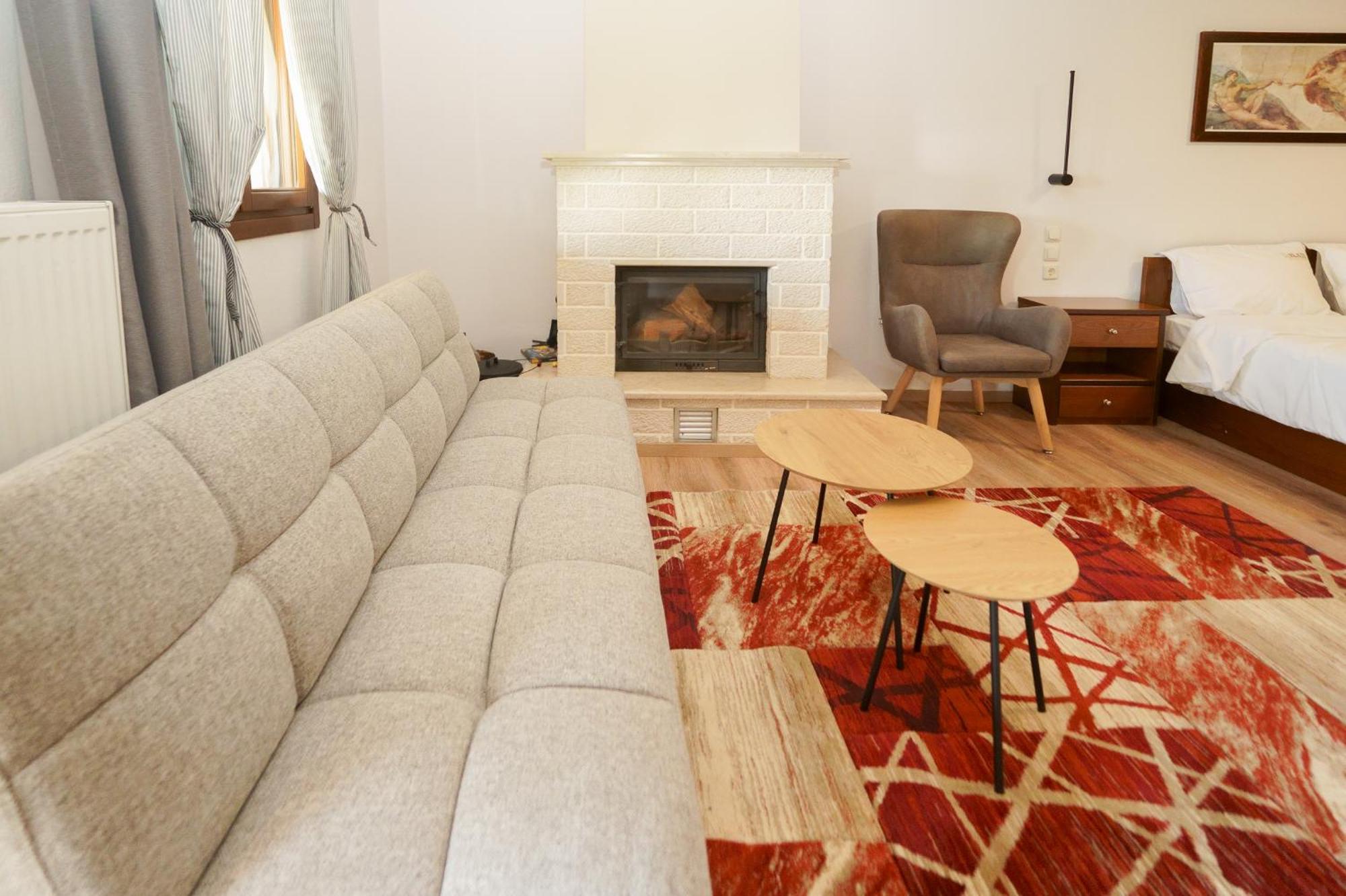 & Apartments-mihail Guest house
