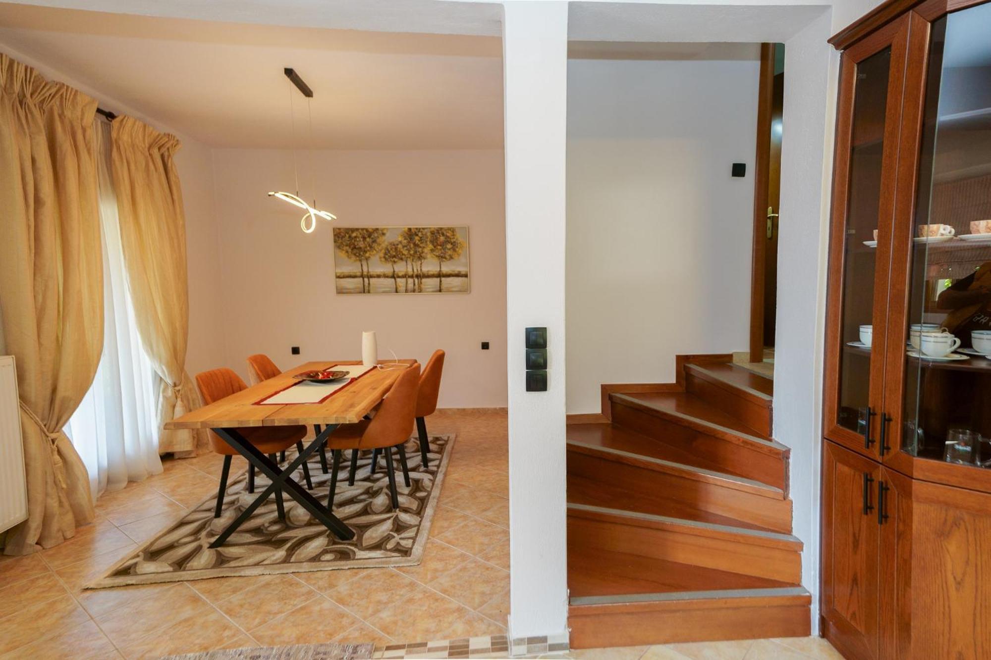 Guest house & Apartments-mihail *