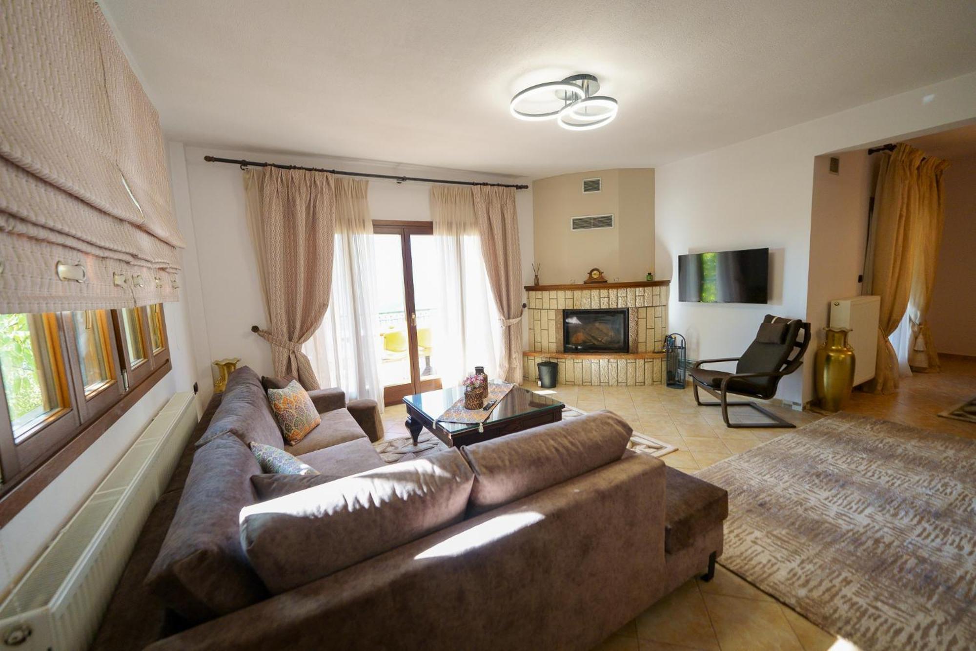 & Apartments-mihail Guest house *