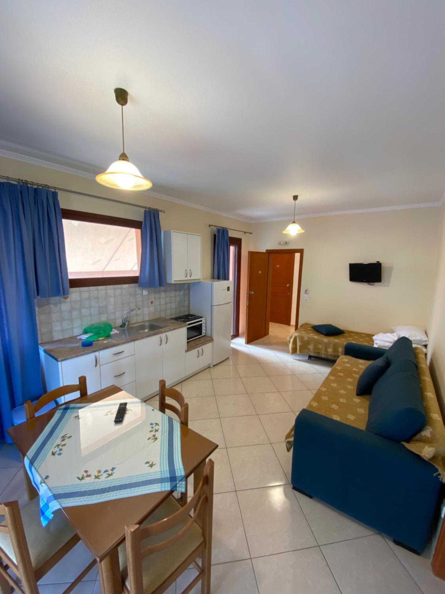 Apartment Studios&apartments Thomas Vasiliki (Lefkada)