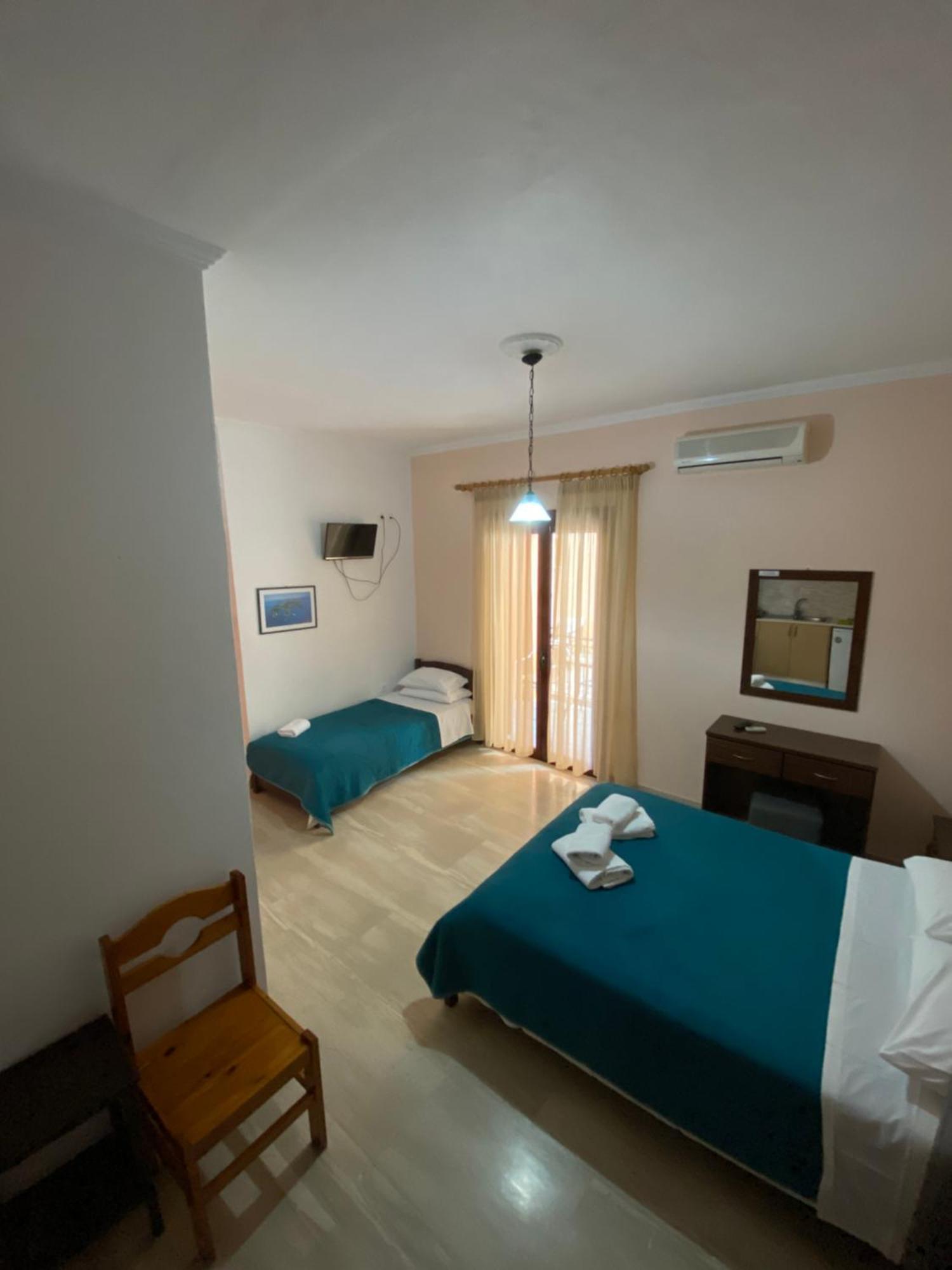 Studios&apartments Thomas * Vasiliki (Lefkada)