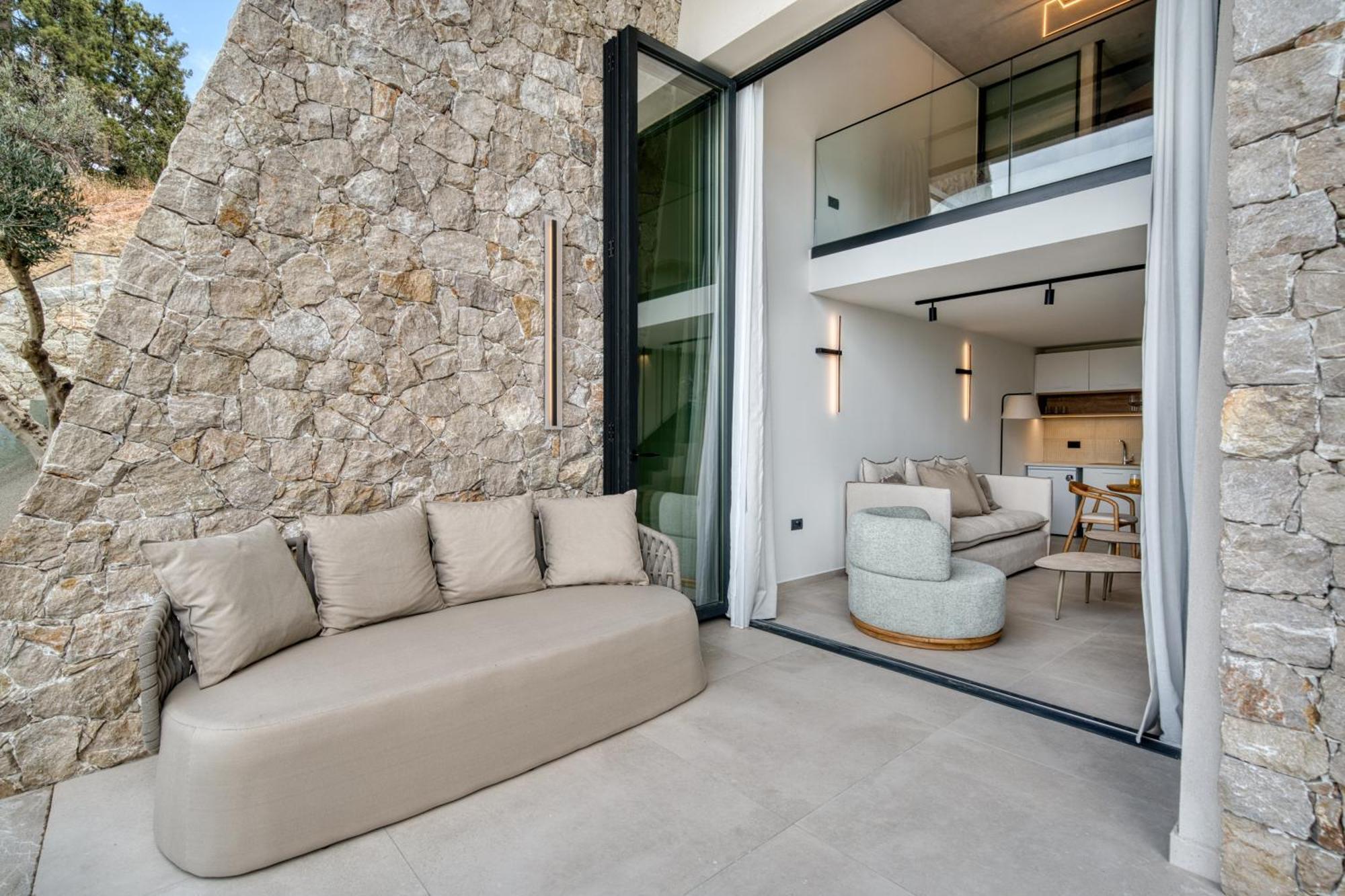 Anima Deluxe Nafplio