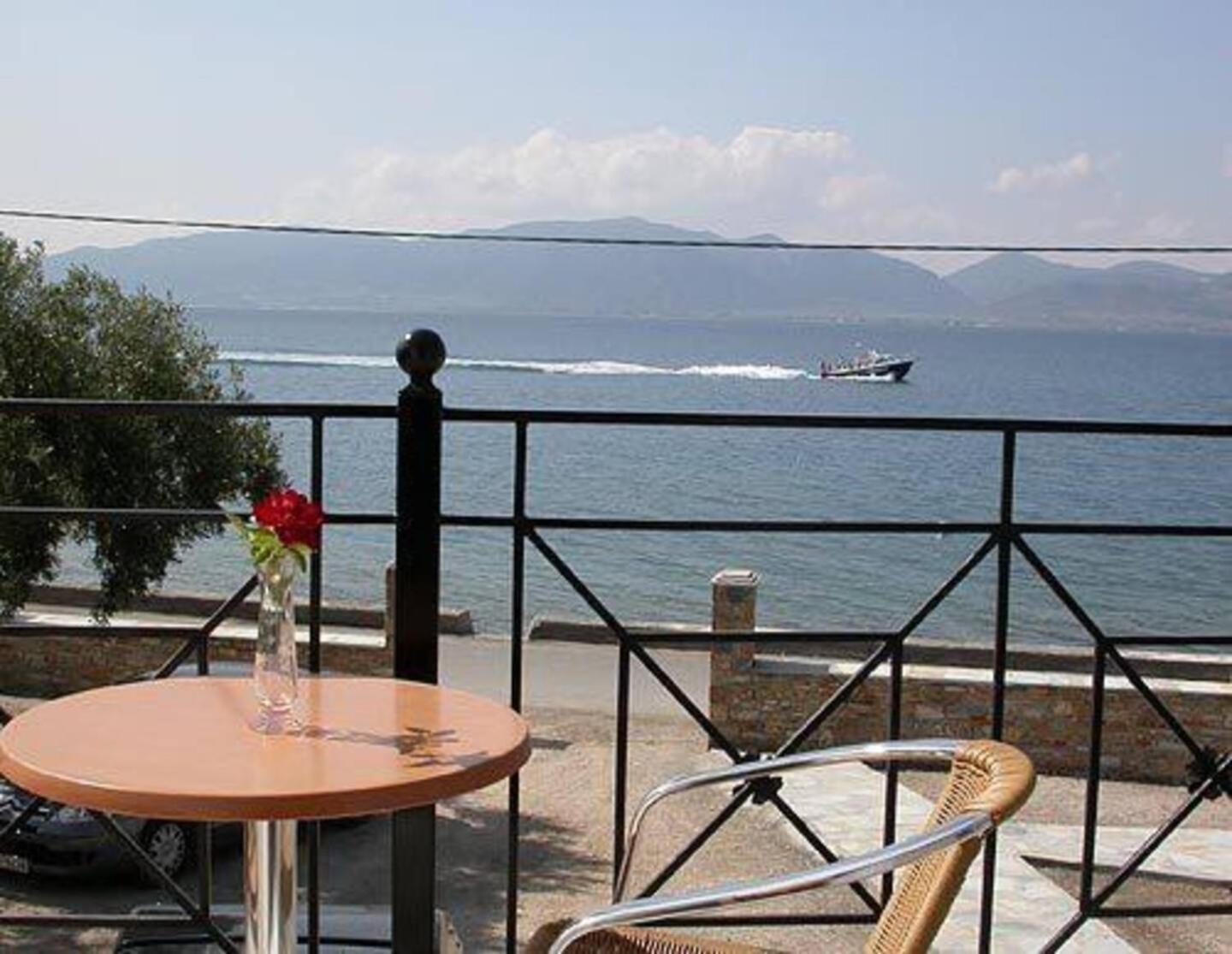 Lihas 3* Agios Georgios (Istiaia-Aidipsos)