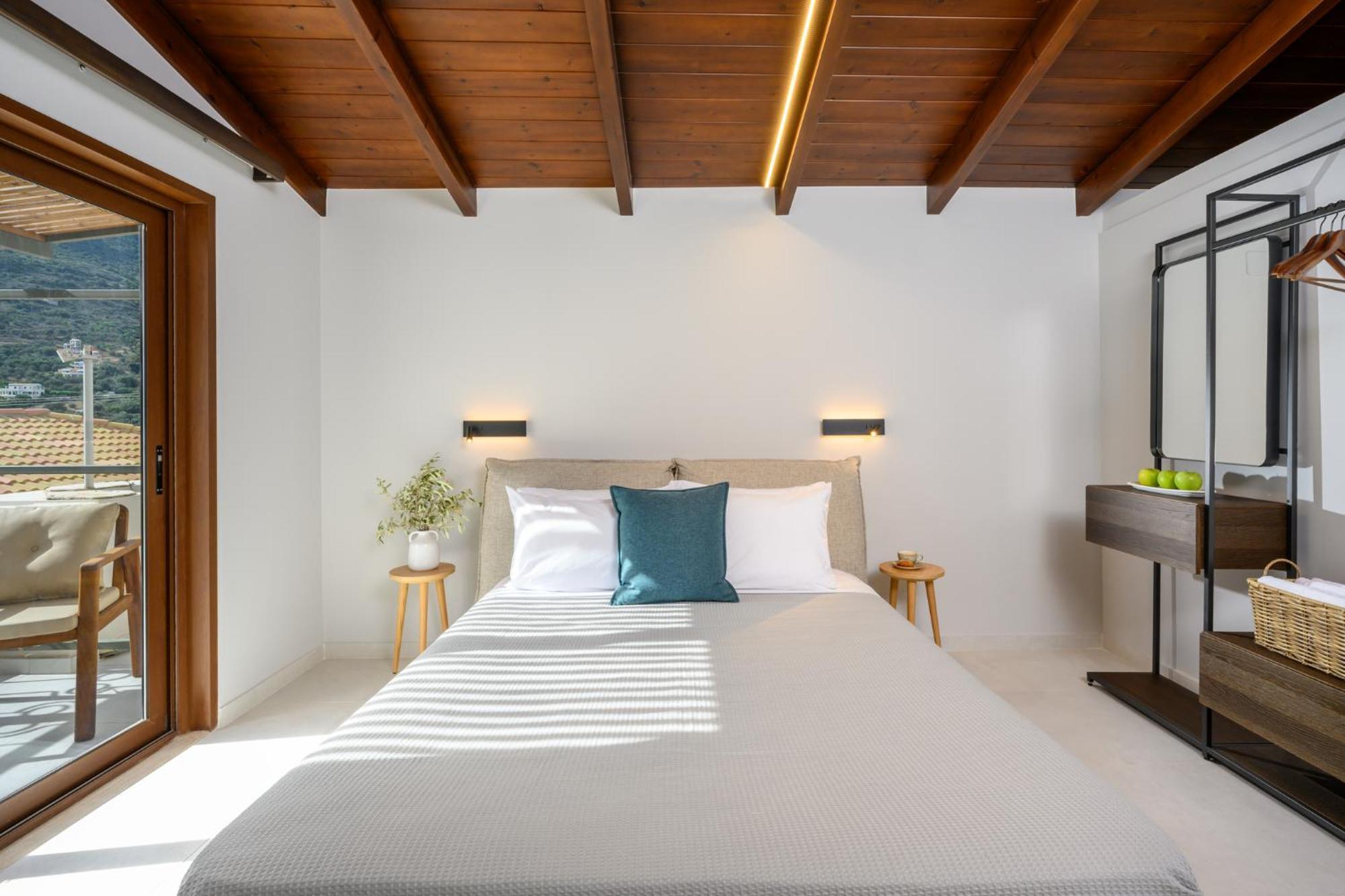 Elisso Boutique Vasiliki (Lefkada)