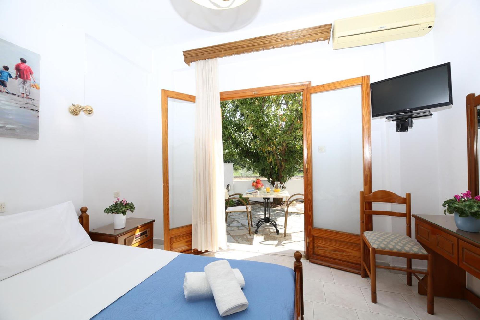 Okeanis Apartment *