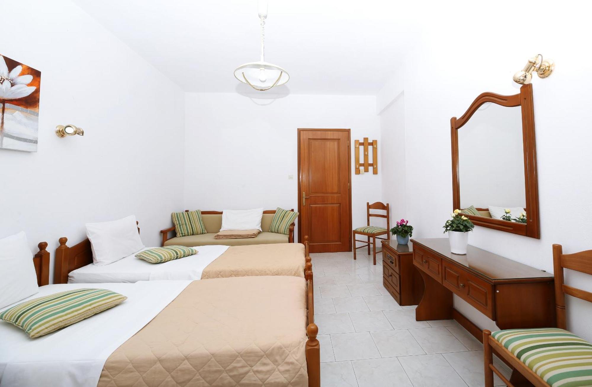 Okeanis Apartment *