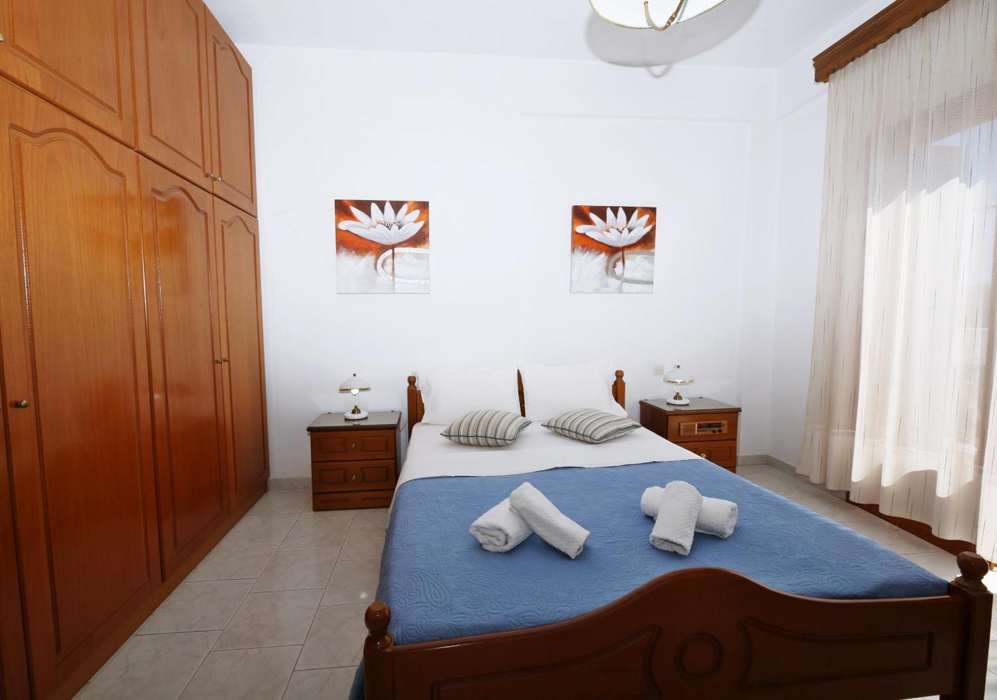 Okeanis Apartment *