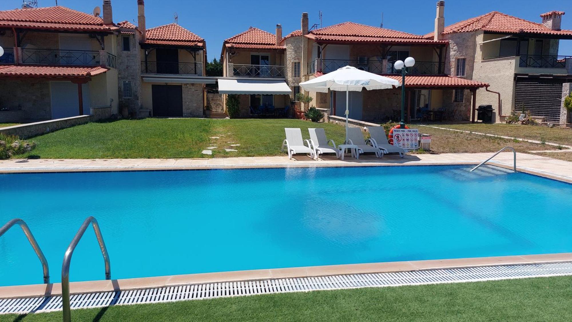 Holiday home Blue Pastel-cliffside Villa, Shared Pool, Wild Sandy Nearby Nea Poteidaia