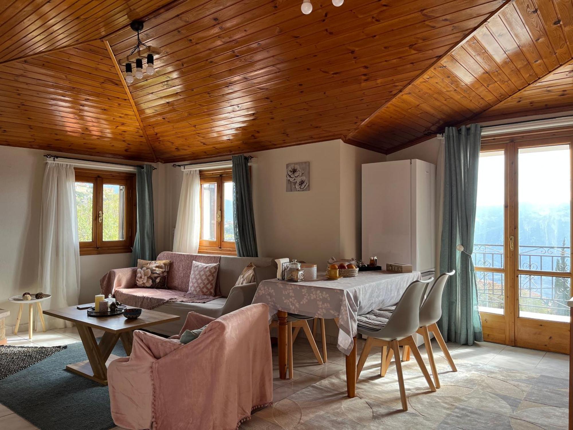 - Breathtaking View Chalet