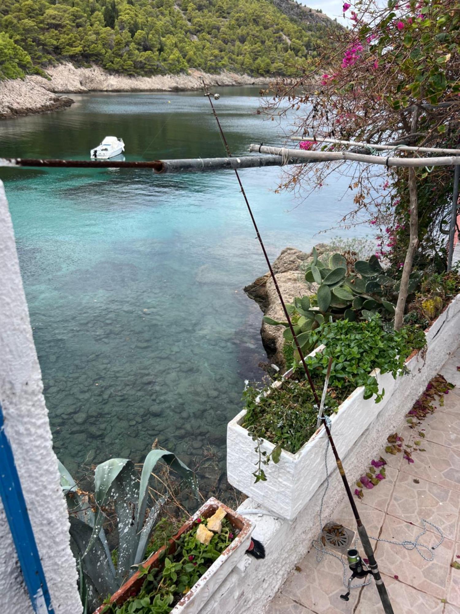 La Casa Sulle Rocce House On The Rocks Holiday home Asos