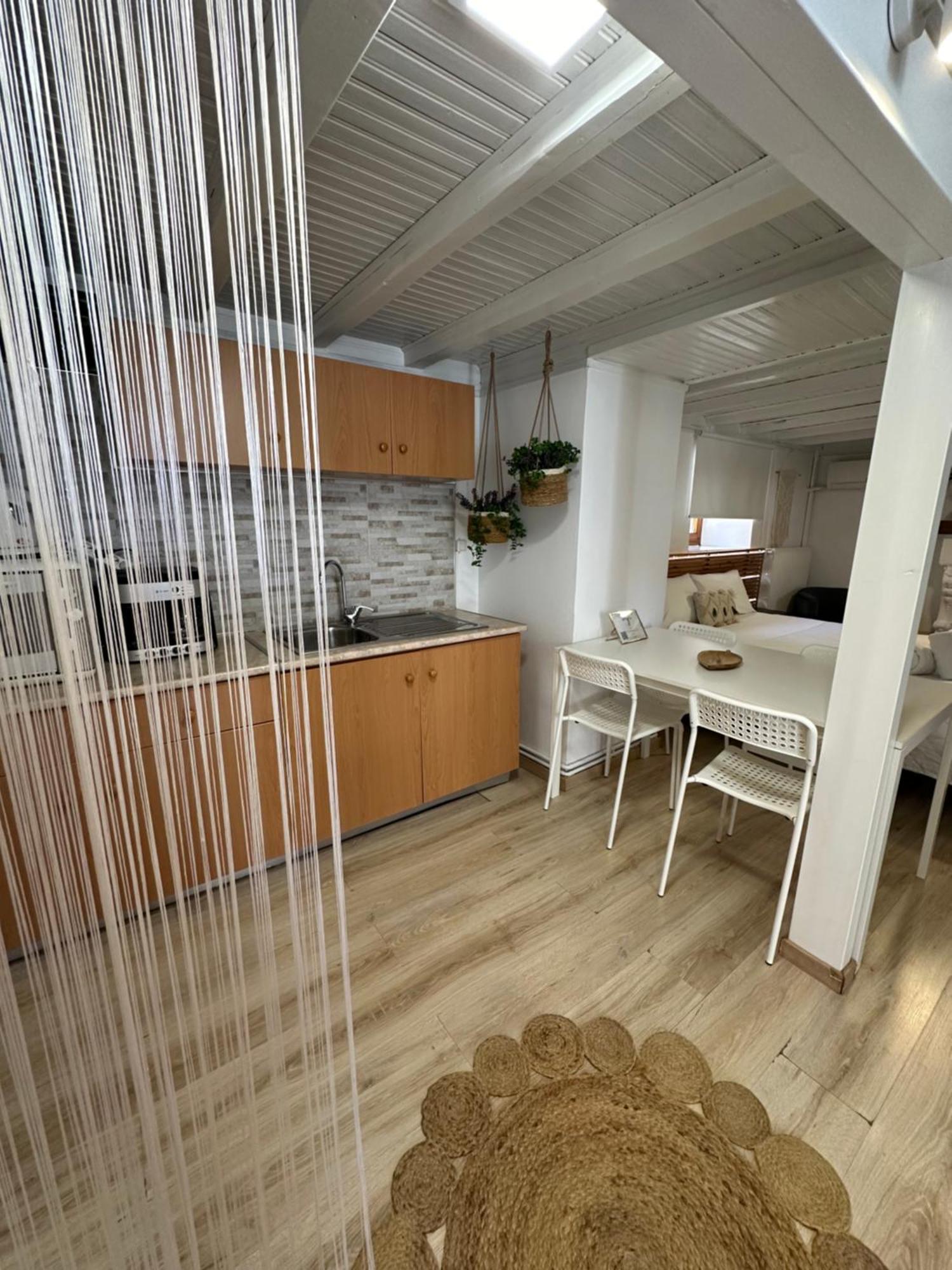 Aparthotel Iris Garden Retreat