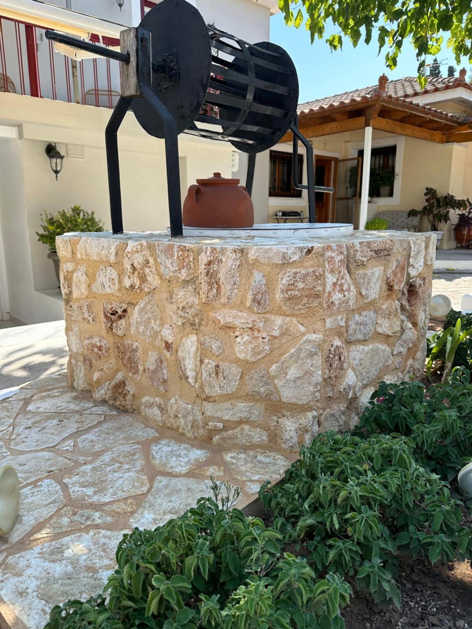 Iris Garden Retreat Aparthotel Corinth