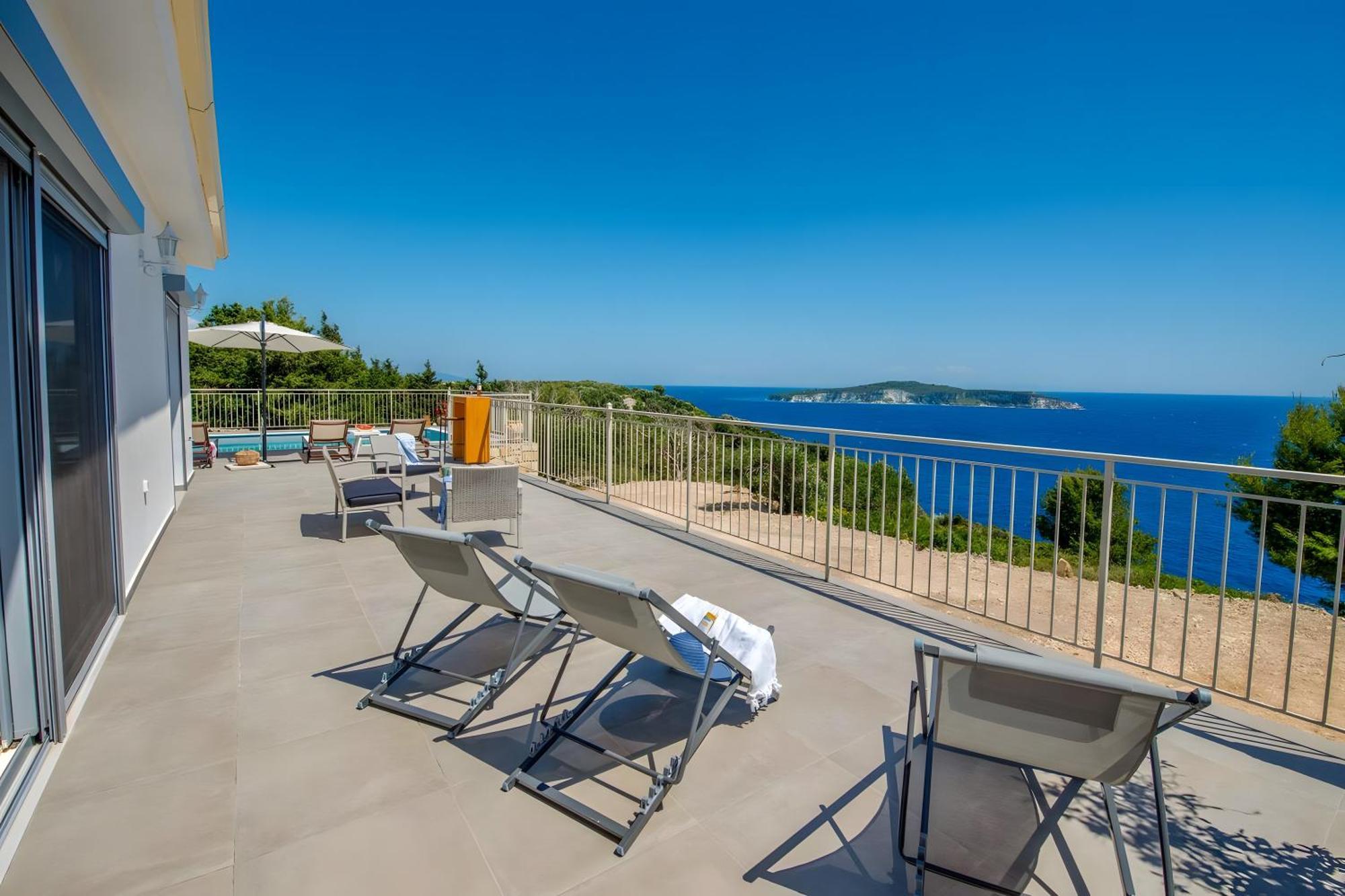 Costa Mediterranea Villa Gaios