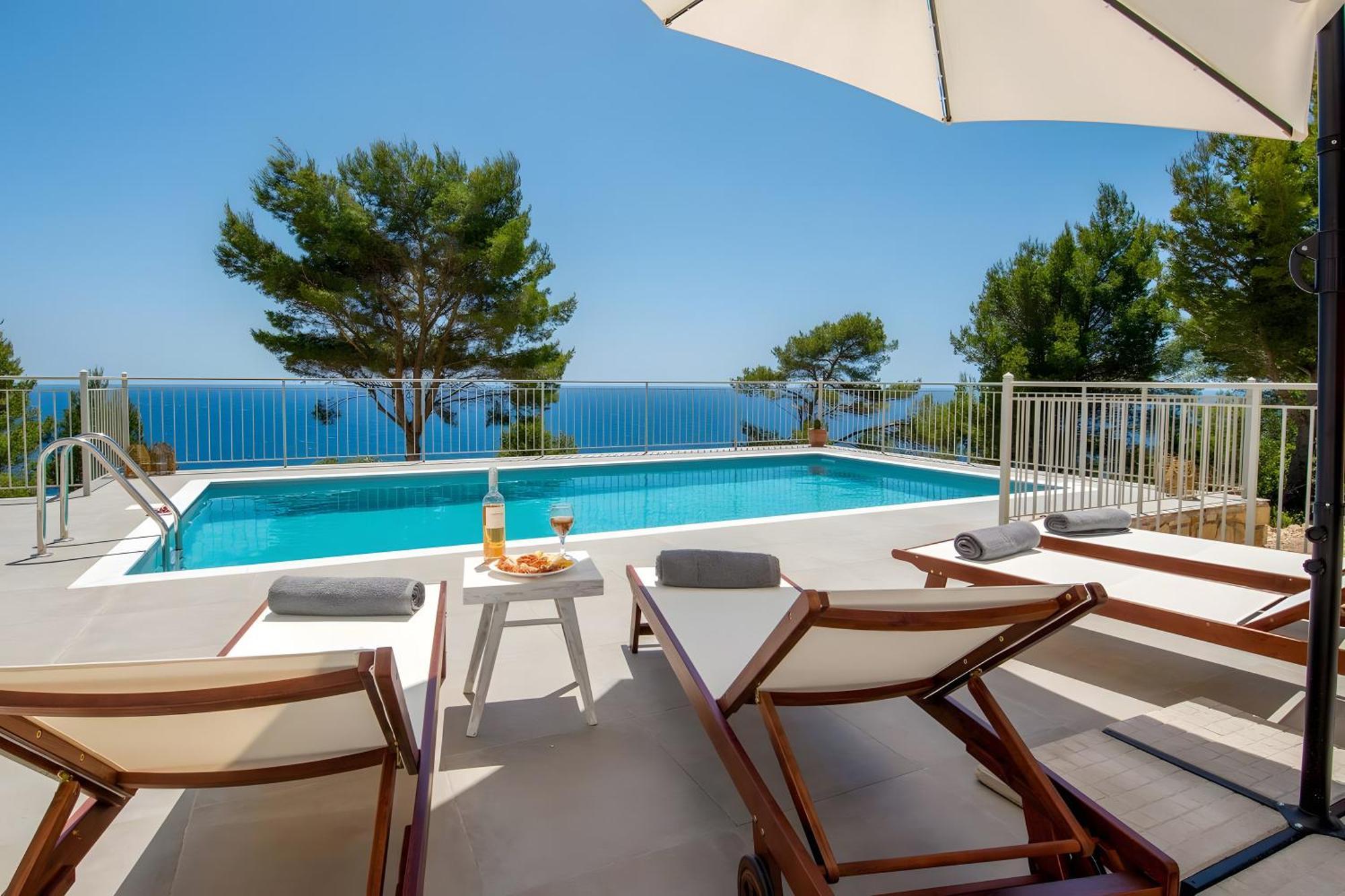 Costa Mediterranea Villa Gaios