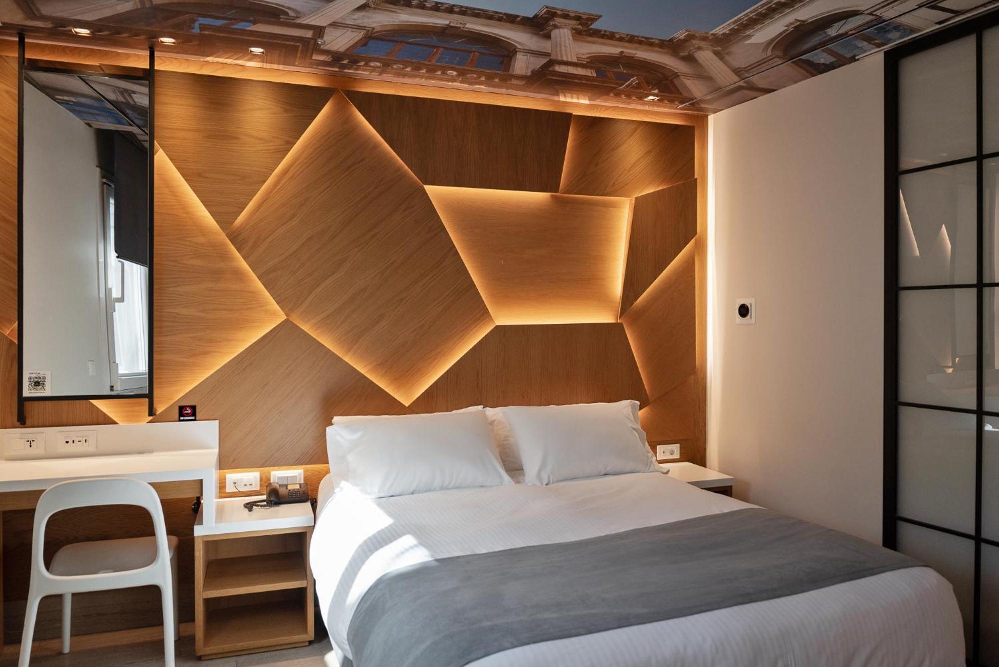 Kastro Hotel 3*