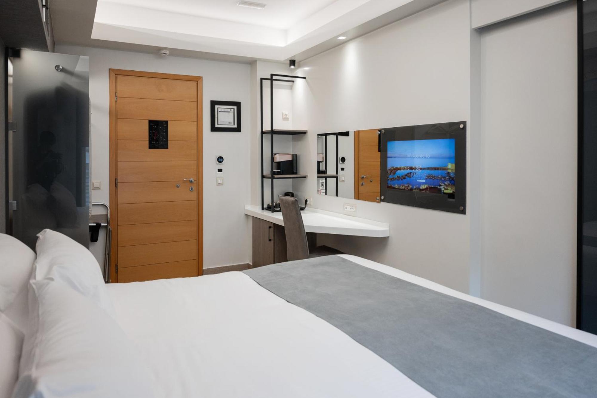 Kastro Hotel