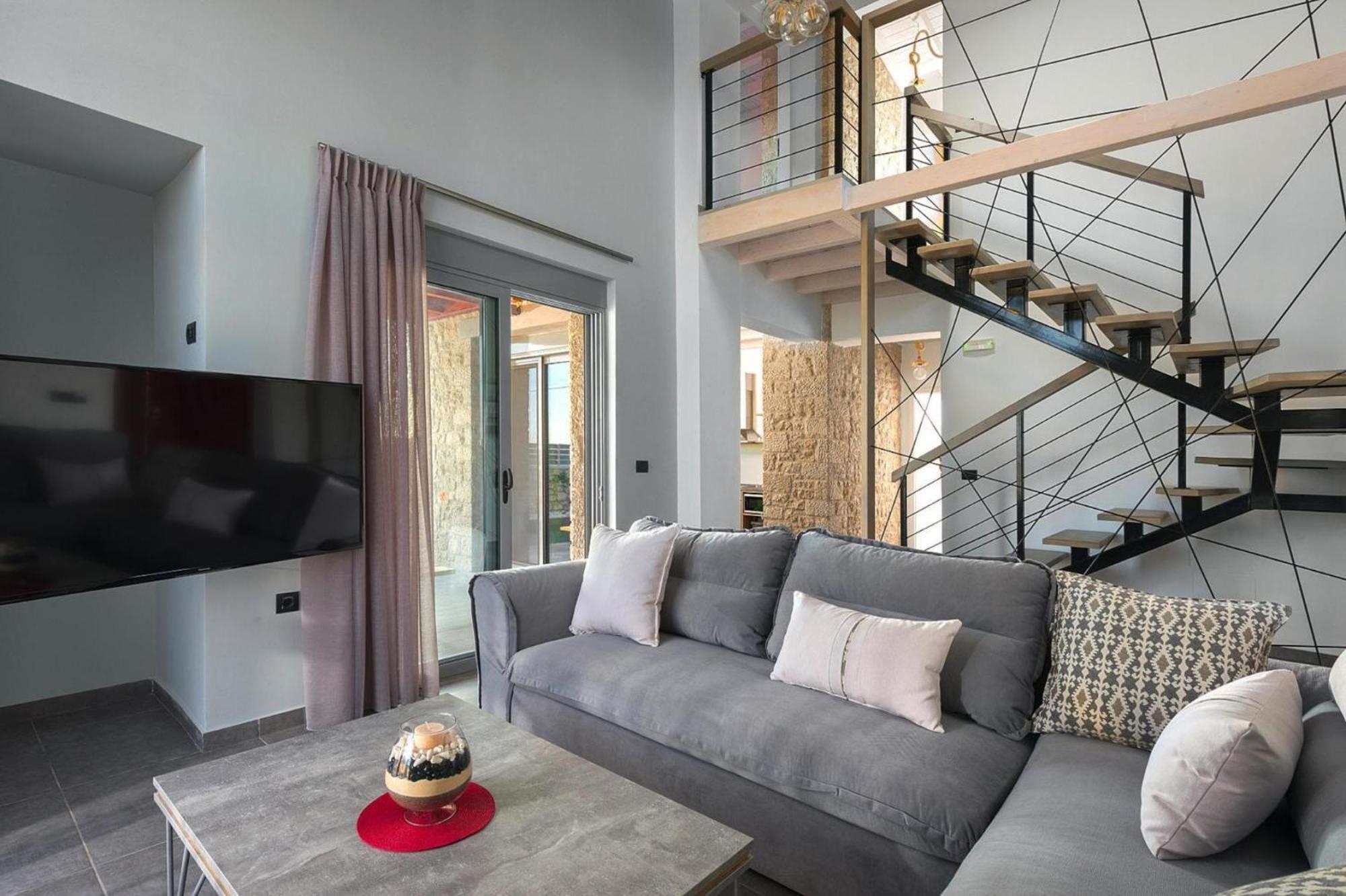 - Rho01100b-oyb Villa *