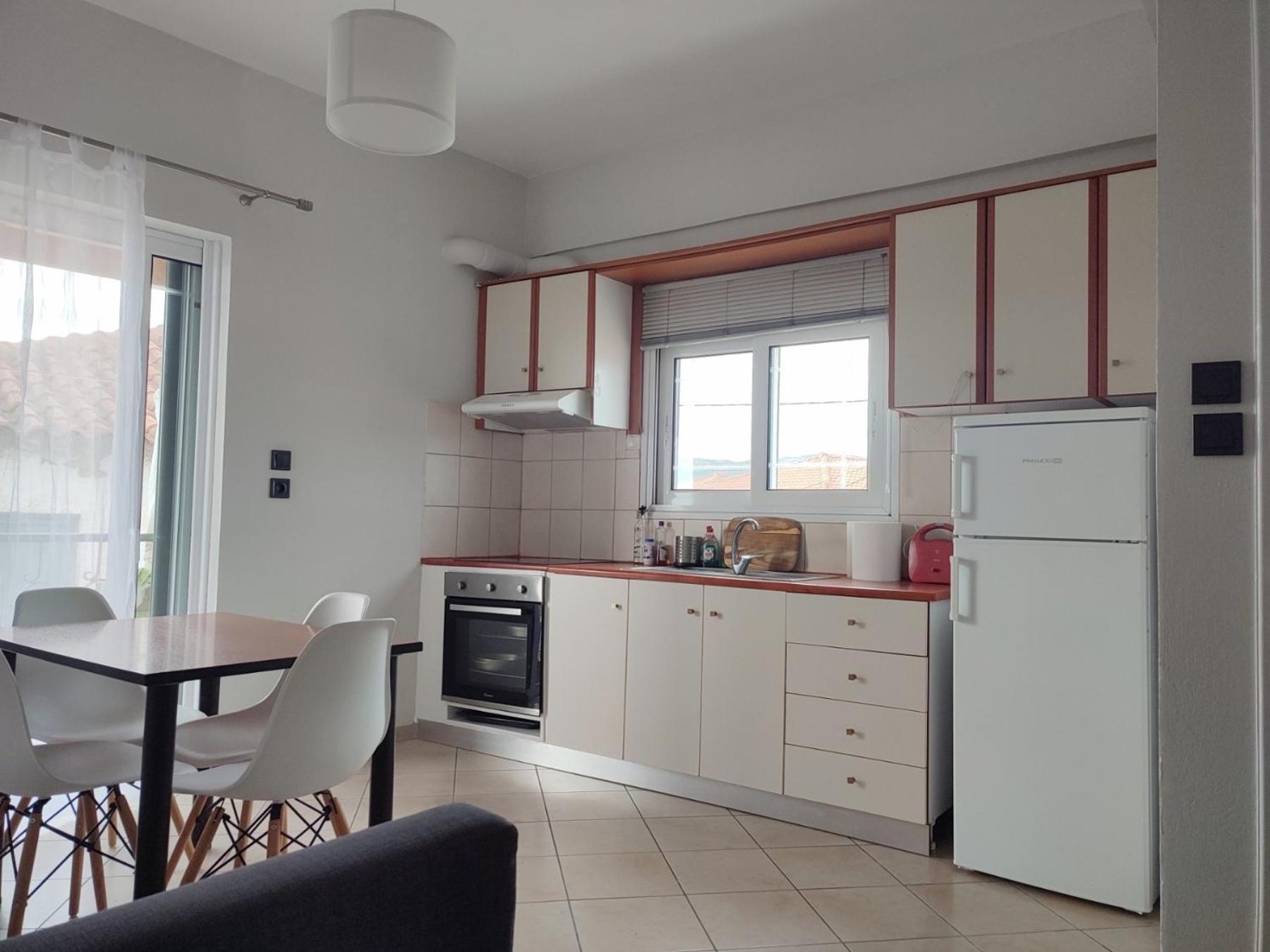 Apartment Peroulia Kompoi