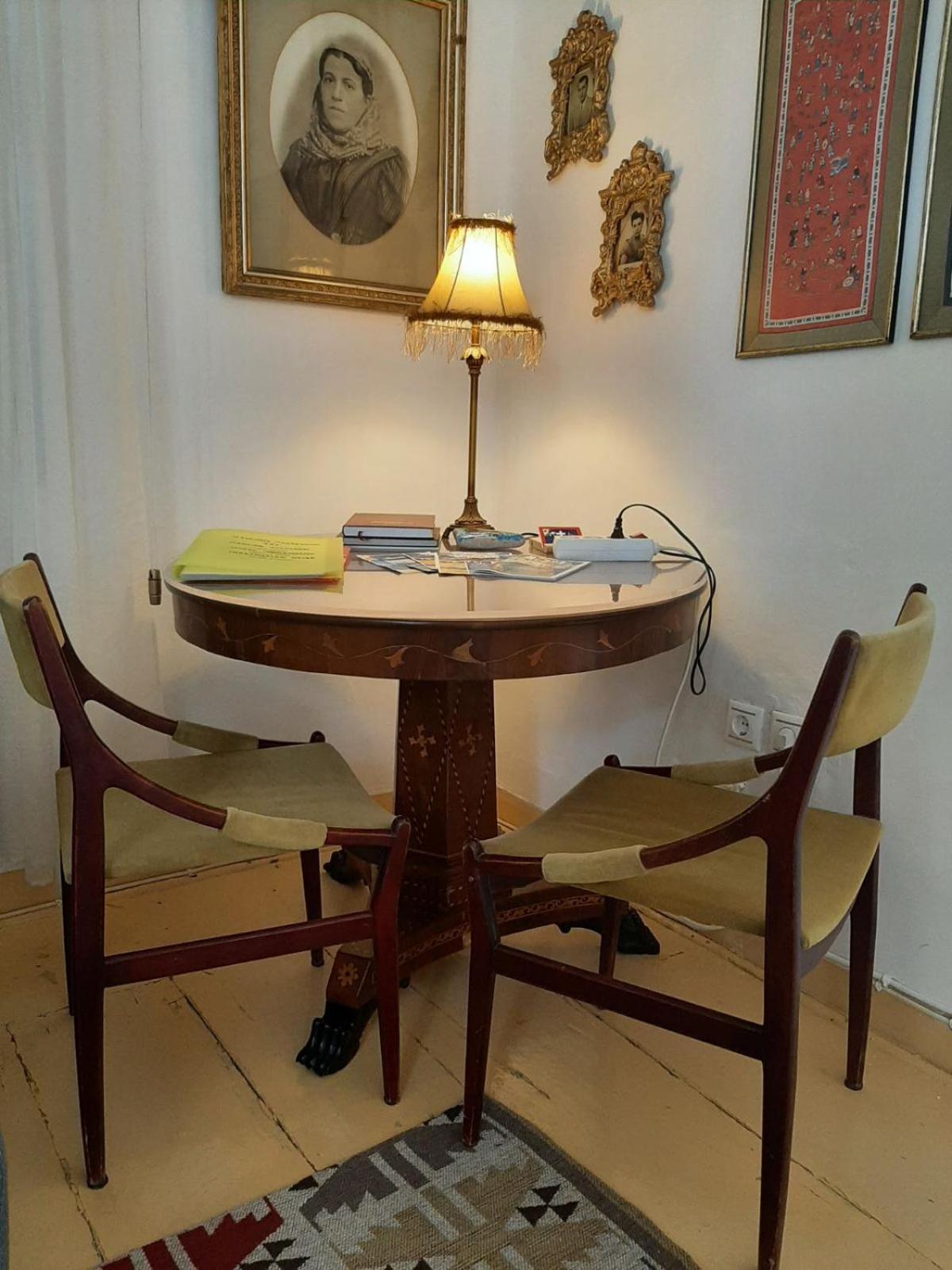 Mansion Alexandri Apartment *