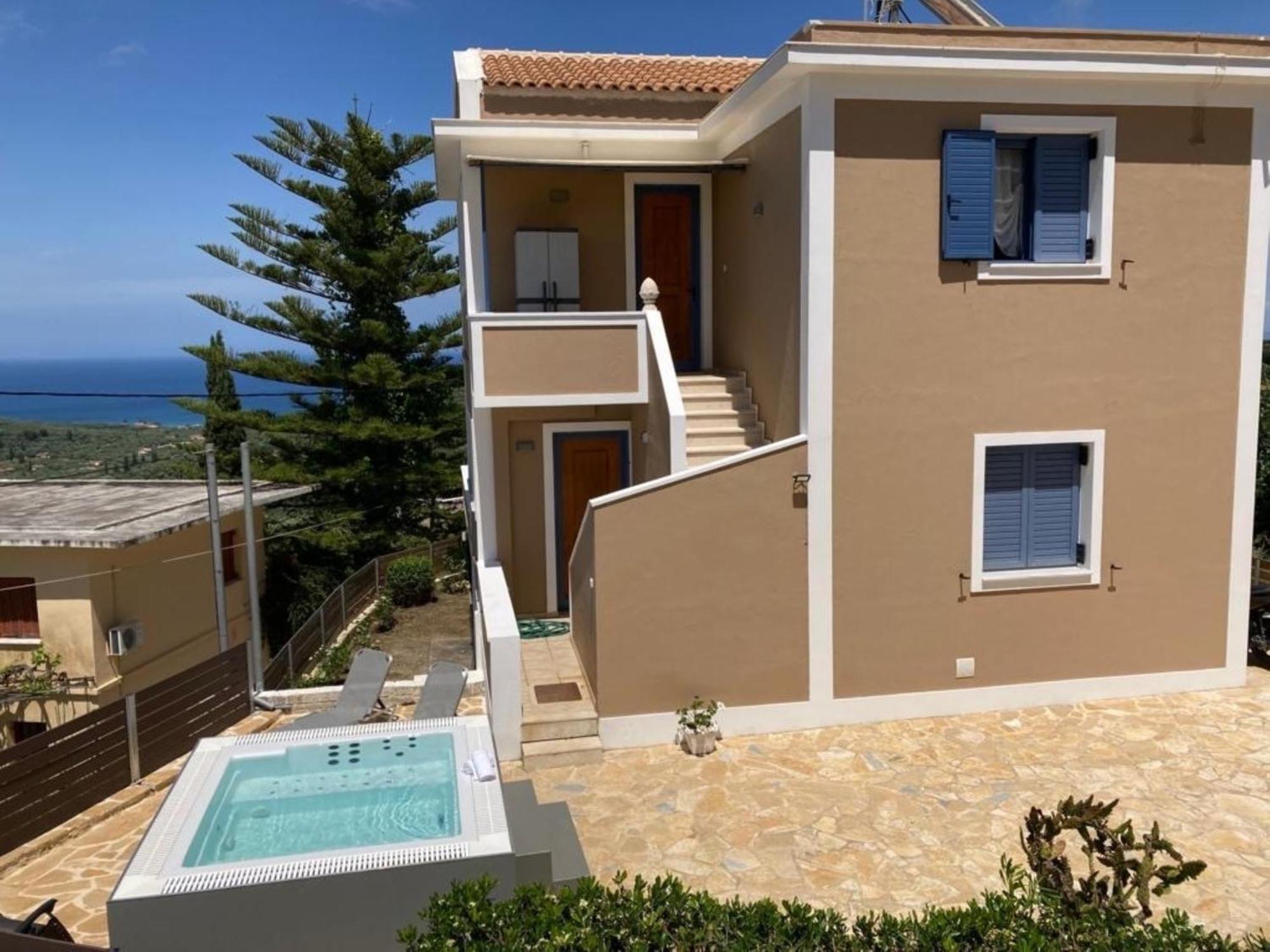Thea - τhe View 1st Floor Apartment Ano Yerakarion