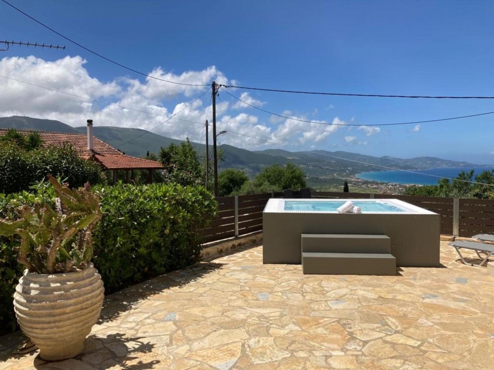 Thea - τhe View 1st Floor Apartment Ano Yerakarion