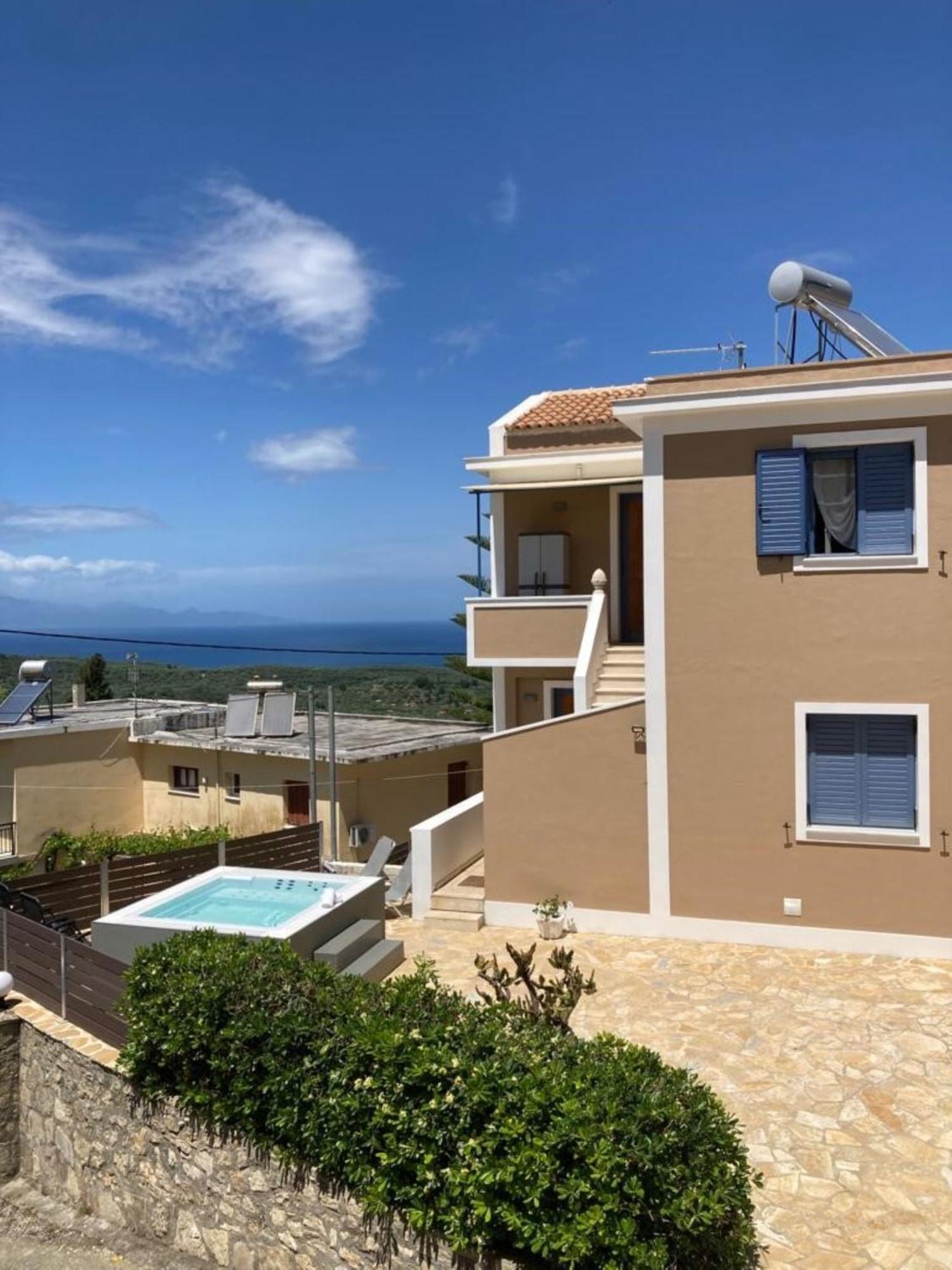 Thea - τhe View 1st Floor Ano Yerakarion