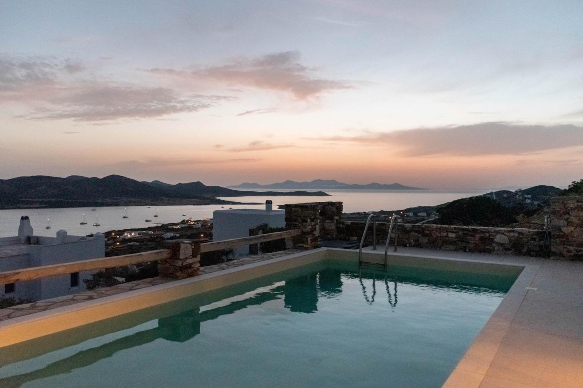 Villa Deja Blue 1