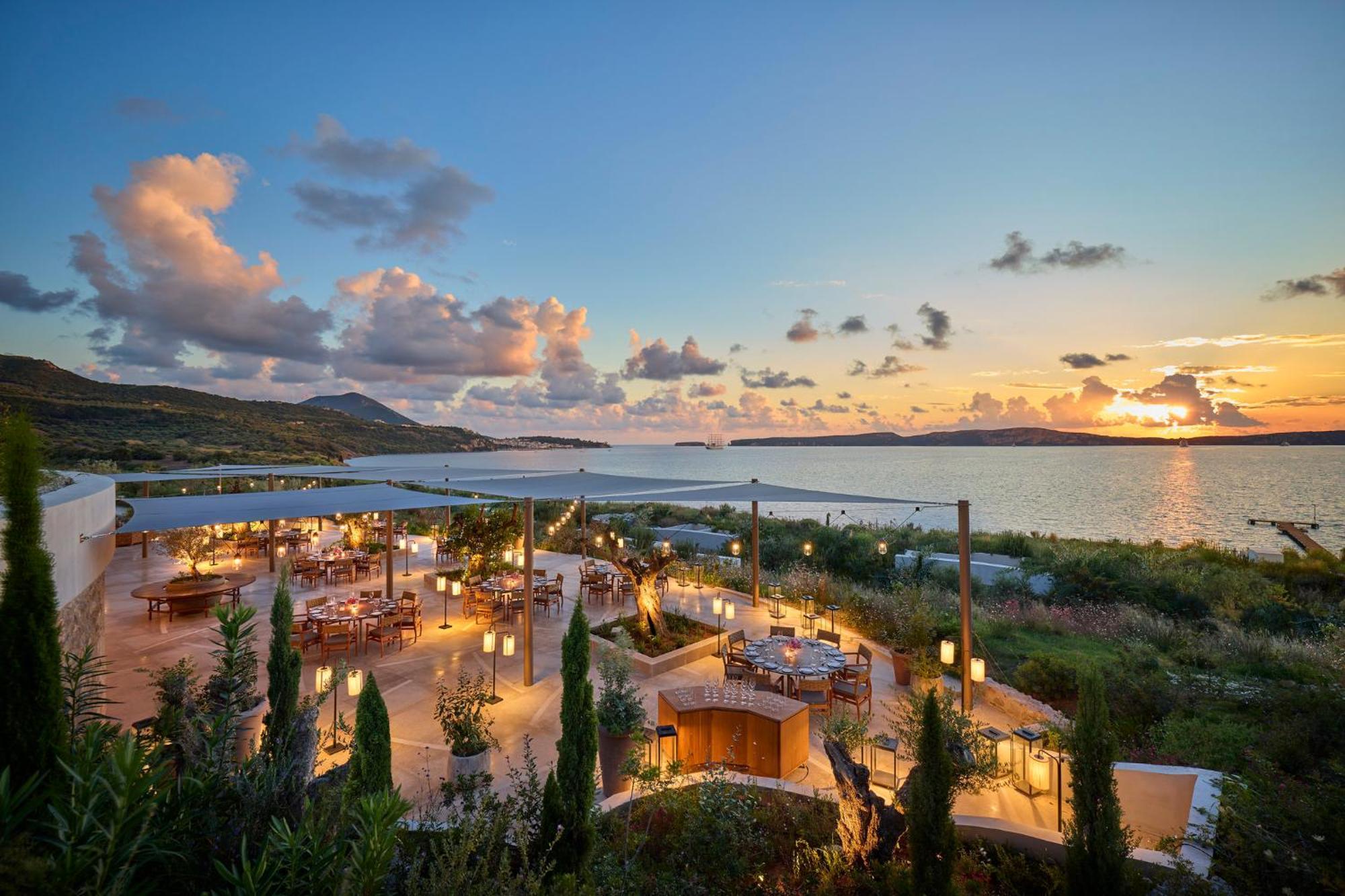 Hotel Mandarin Oriental, Costa Navarino 5*