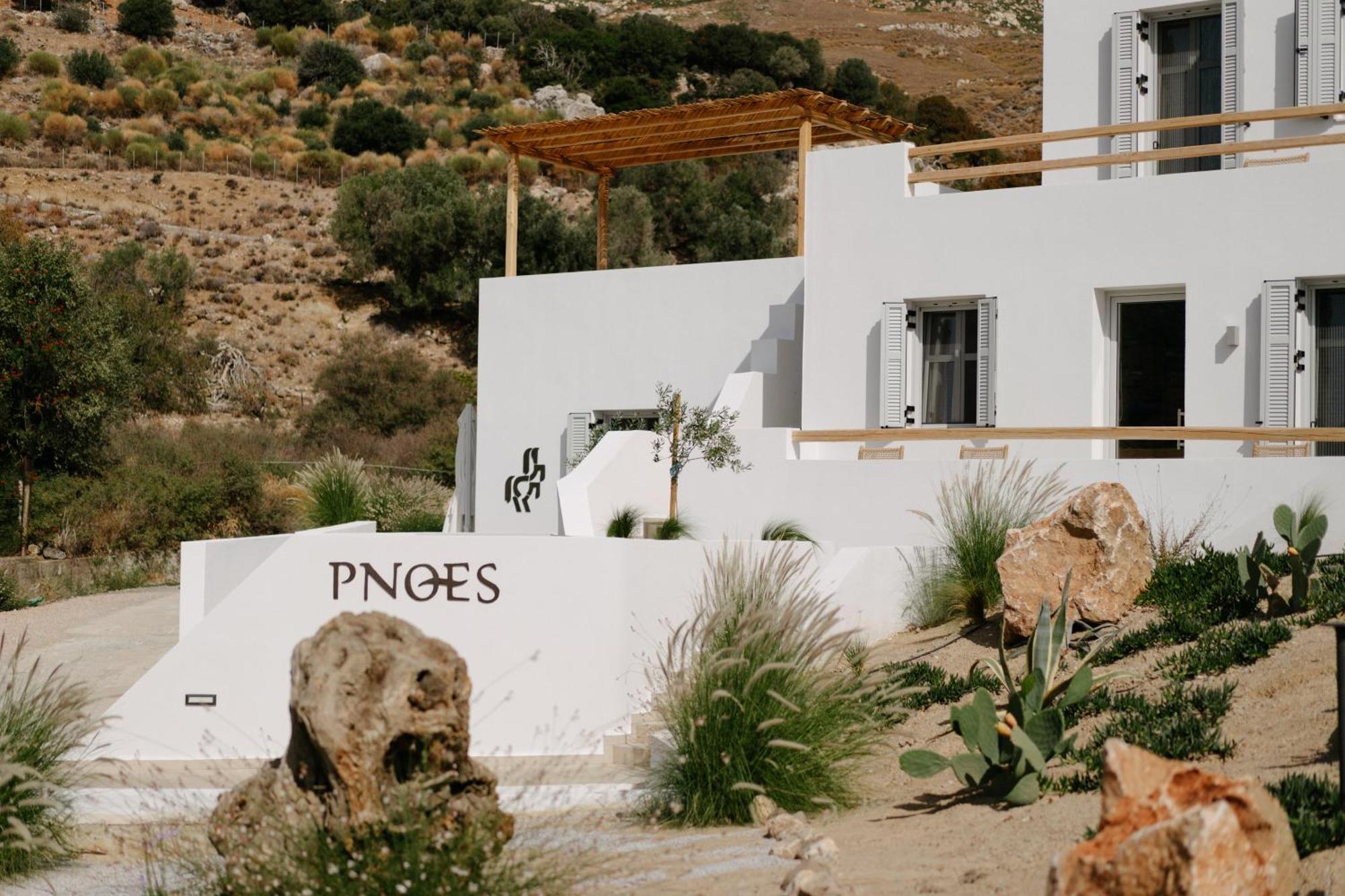 Pnoes Guest house Skyros