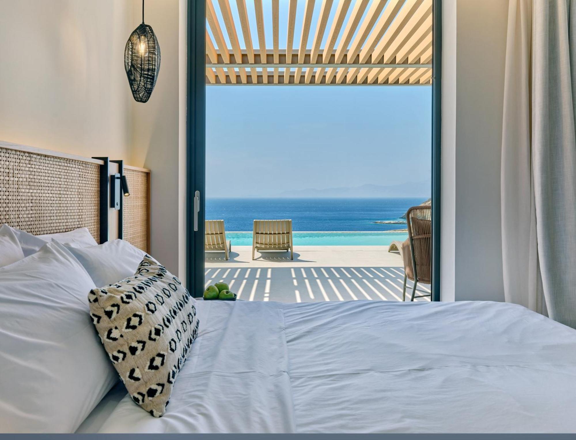 Villa Big Blue Gavrio