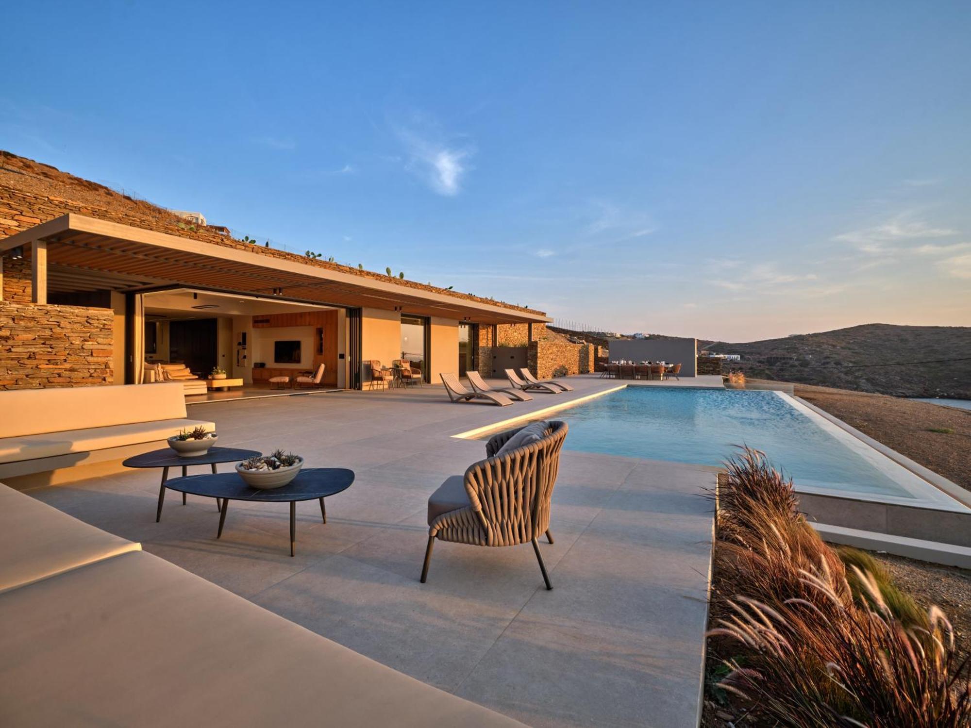 Big Blue Villa Gavrio