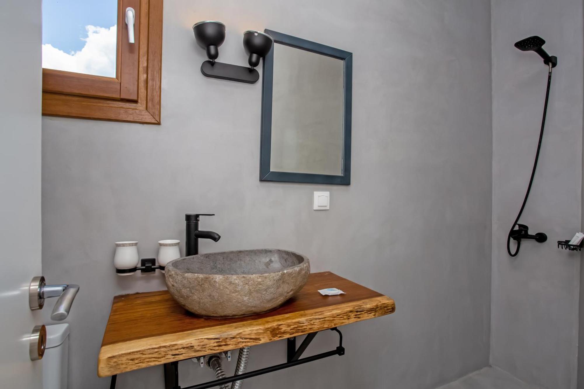 Kastro Seaview Pool Apartment *