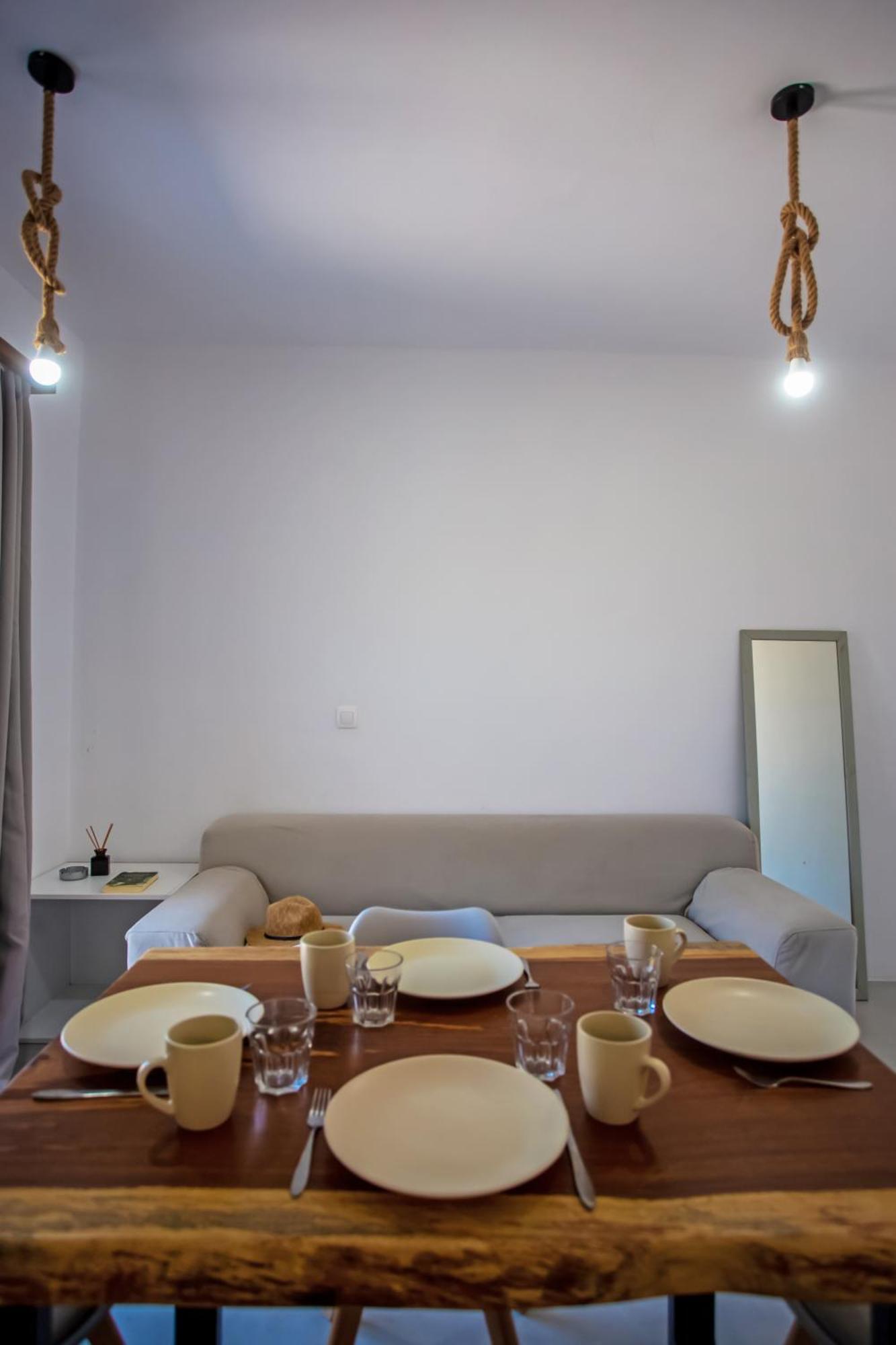 Kastro Seaview Pool Apartment *