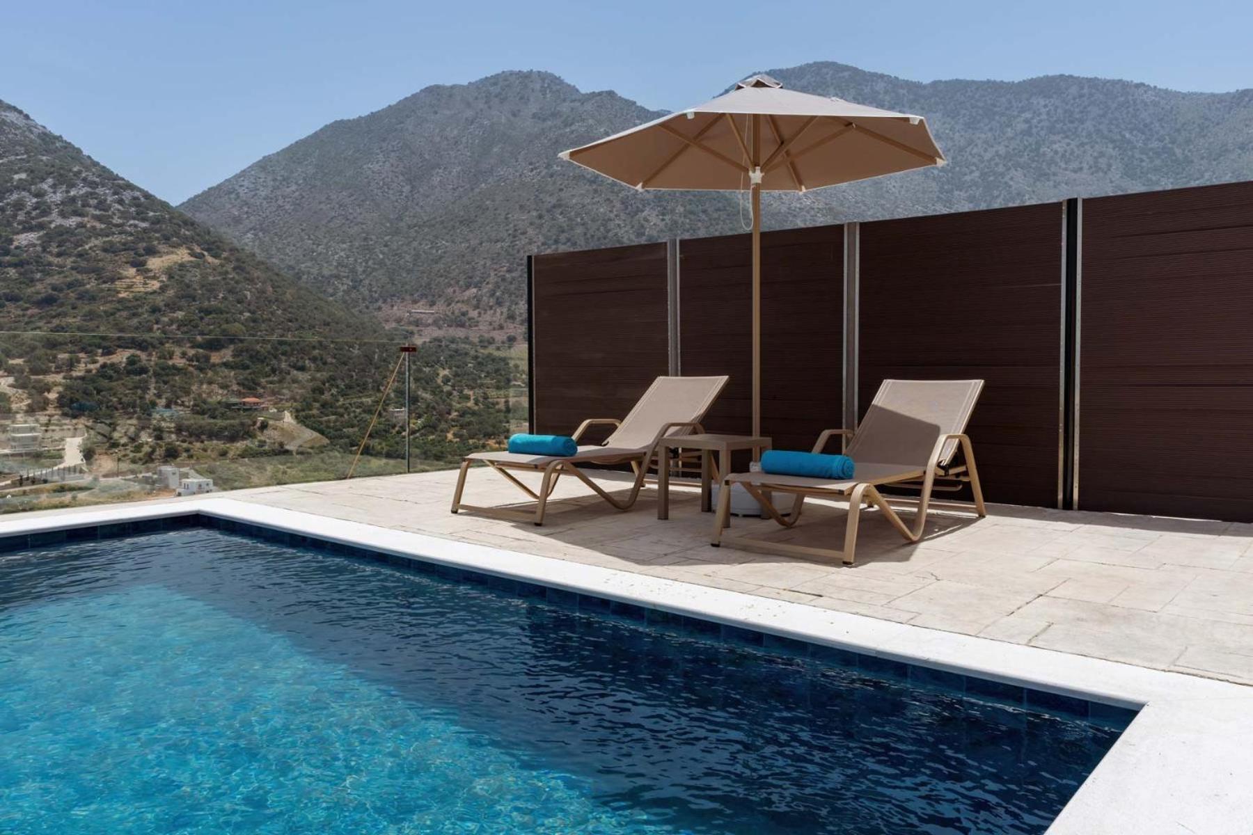 Brikis - With 3 Private Pools *