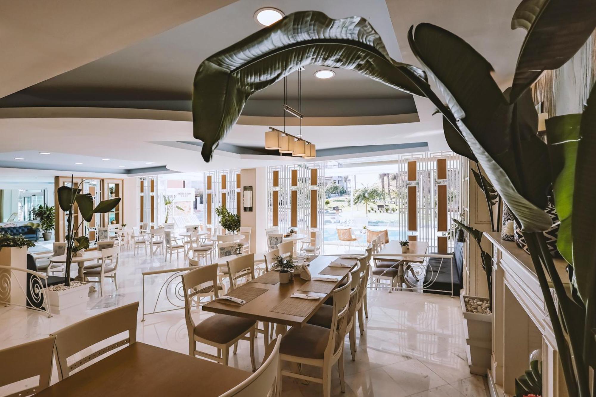Secret Paradise & (adults Only) Hotel 4*
