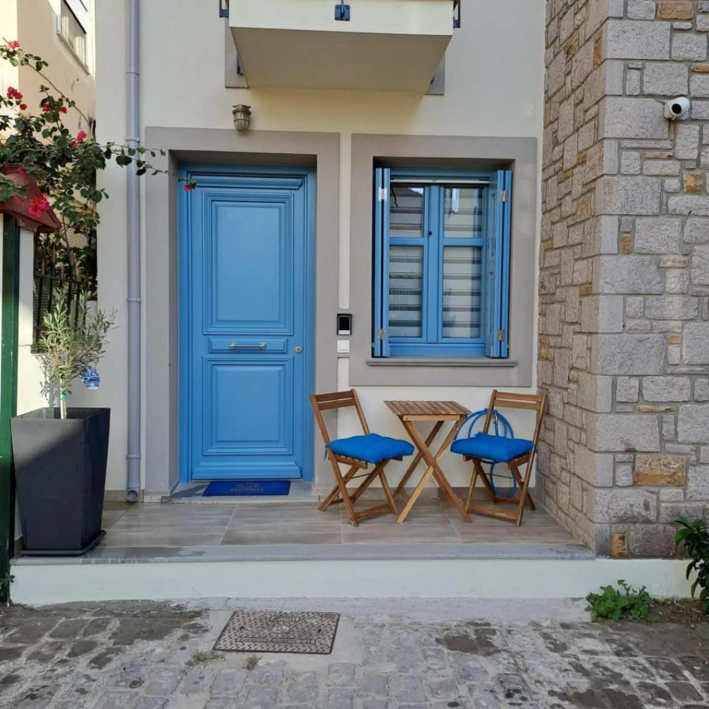 Kyveli Luxuryrooms *