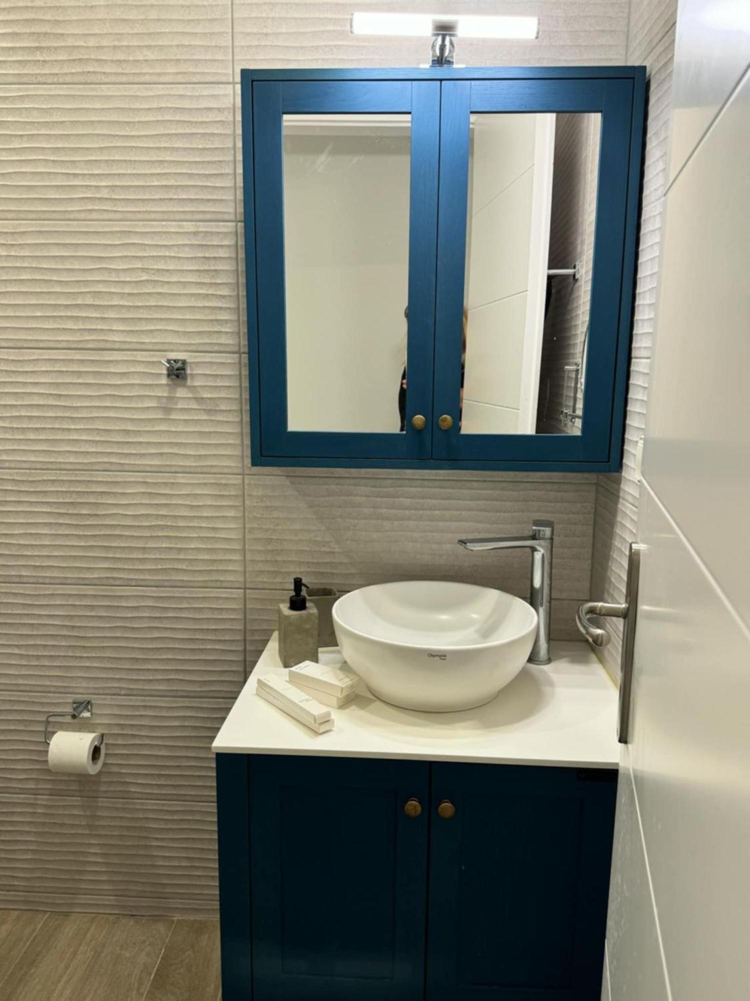 Kyveli Luxuryrooms *