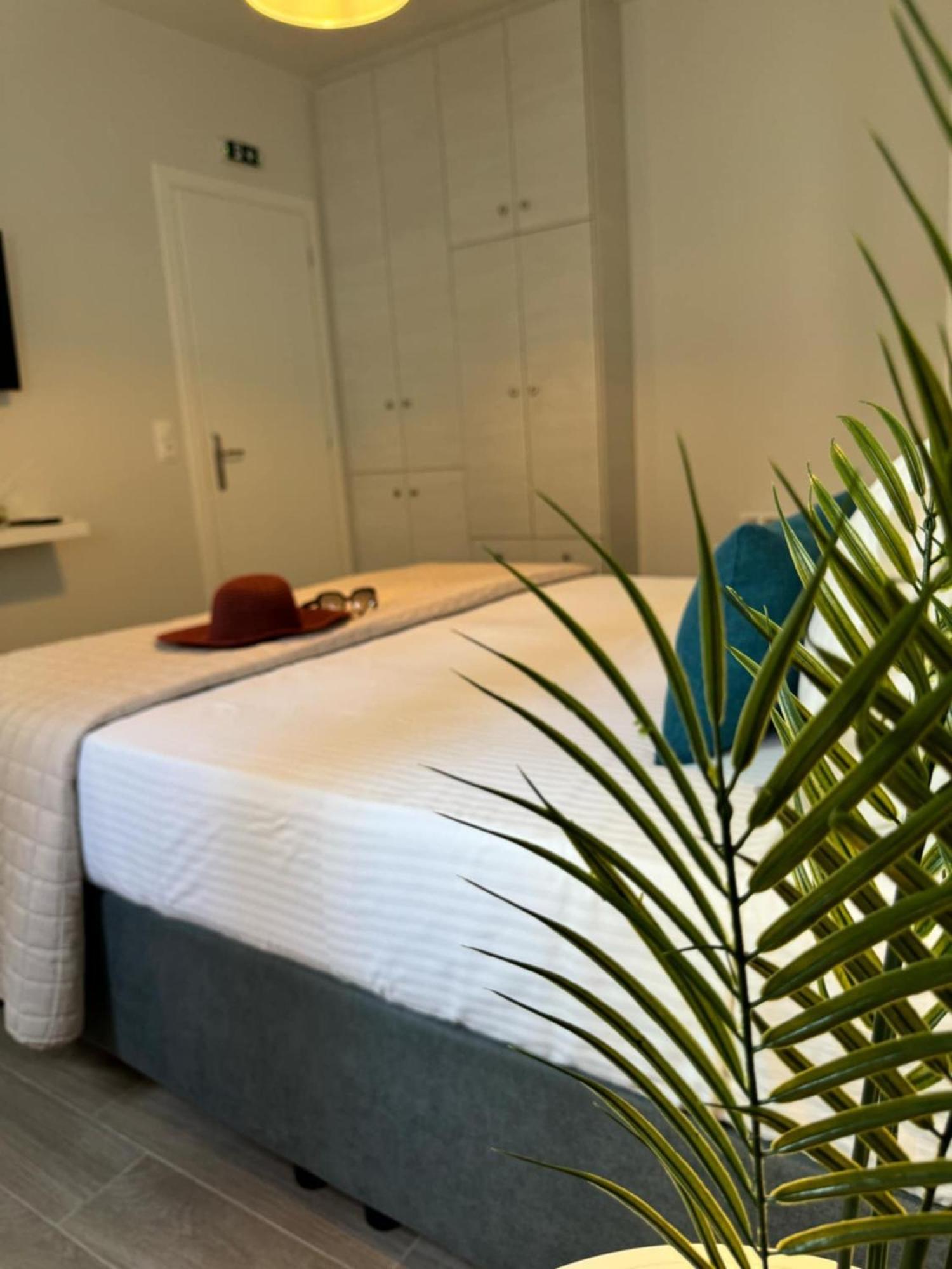 Kyveli Luxuryrooms Apartment