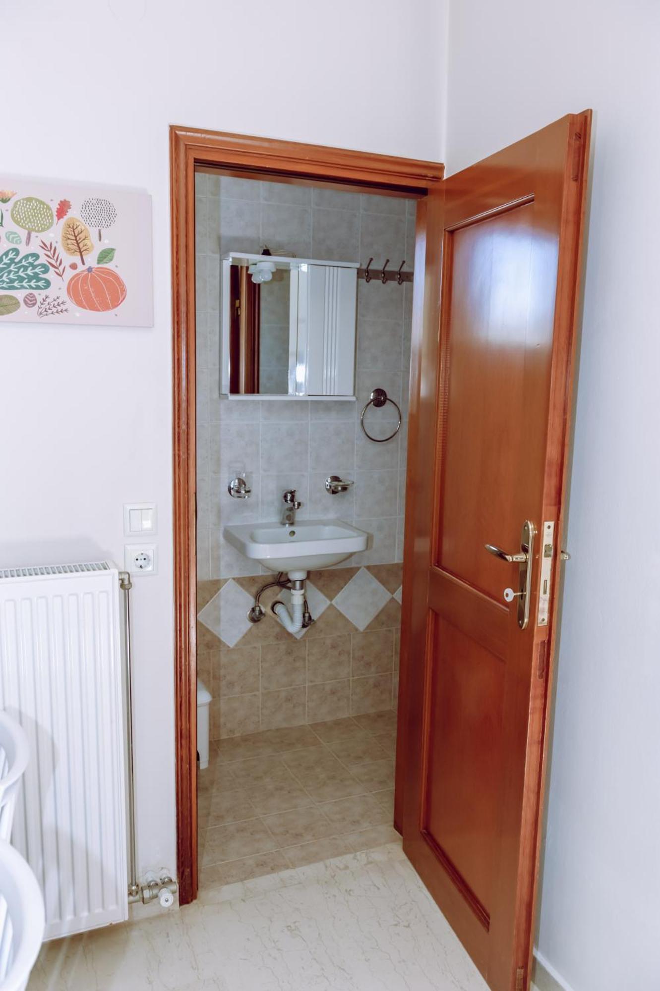 Apartment Limanaki