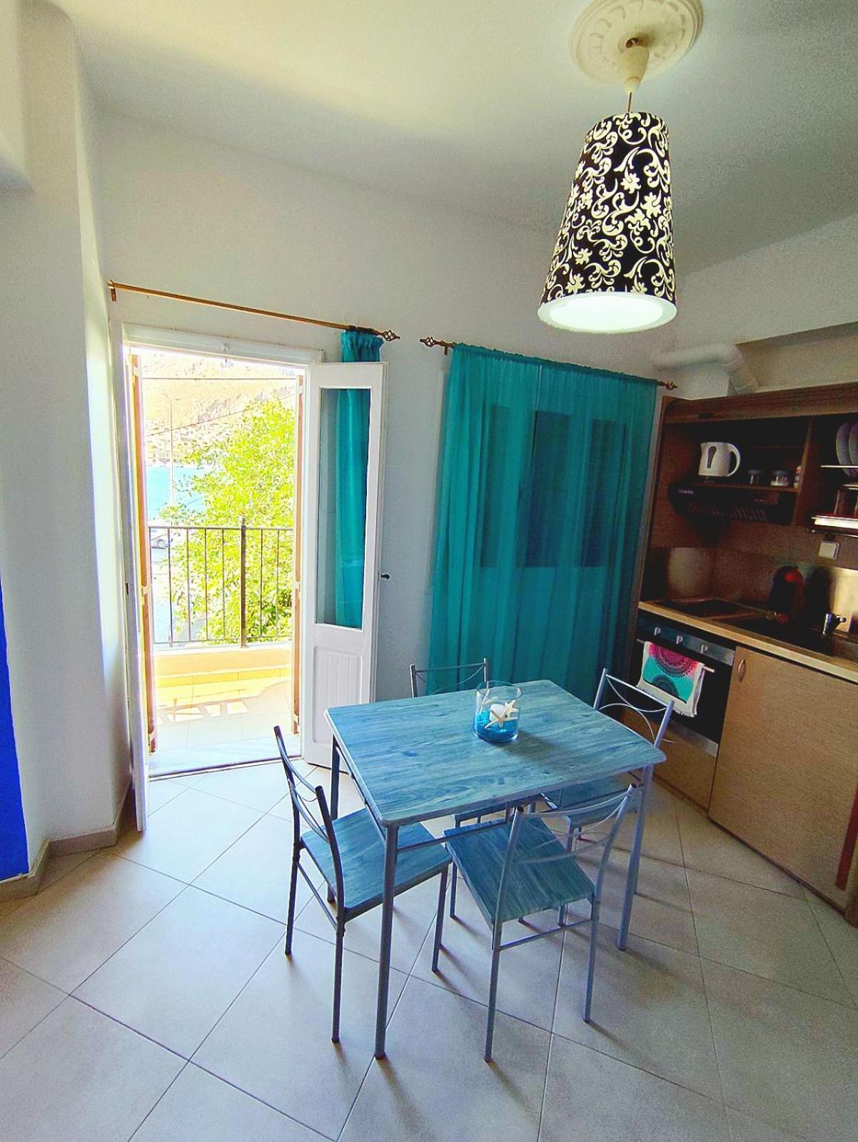 Faros Apartment