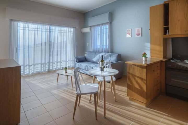 Hotel Chios *