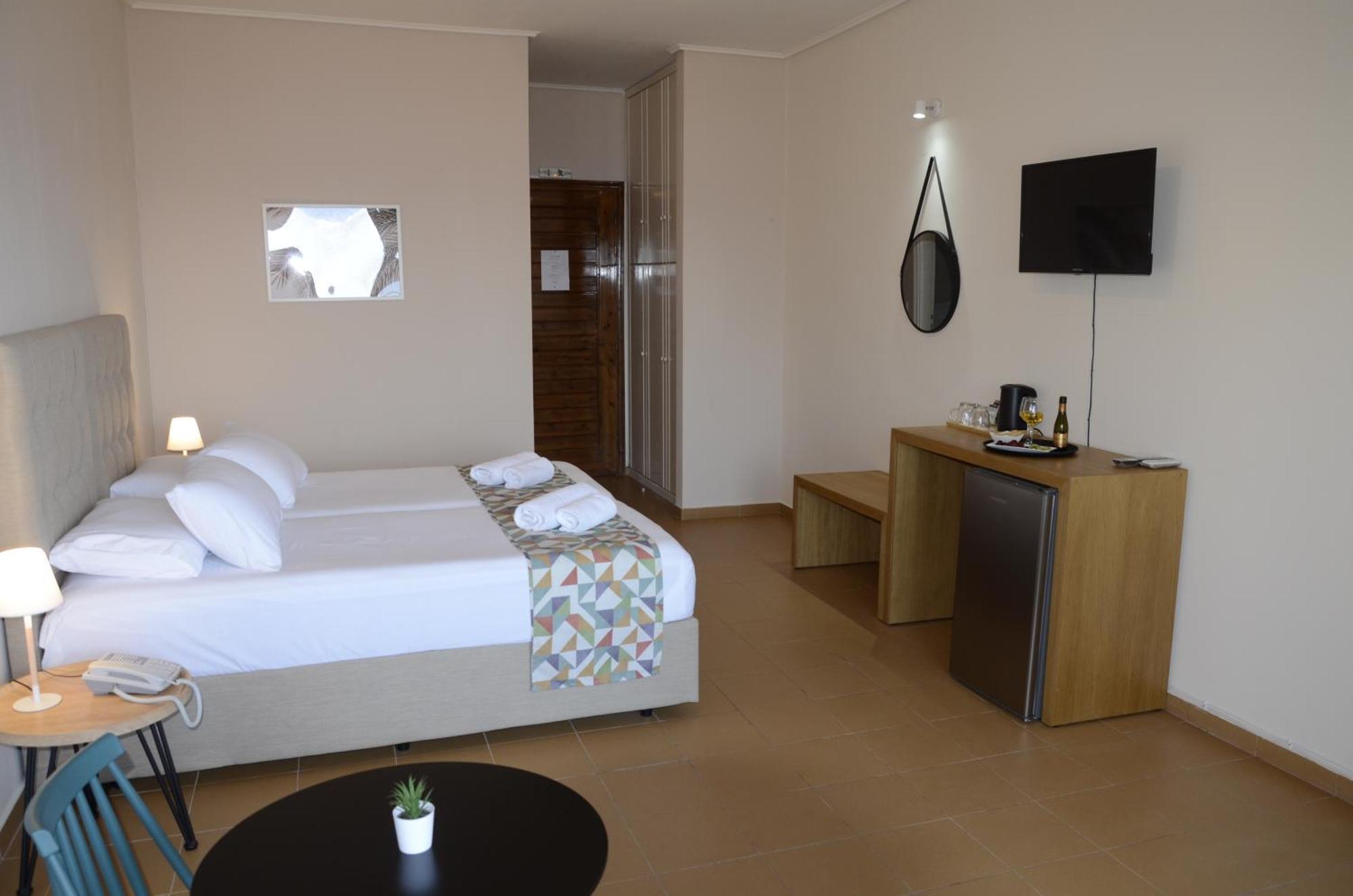 Hotel Chios *
