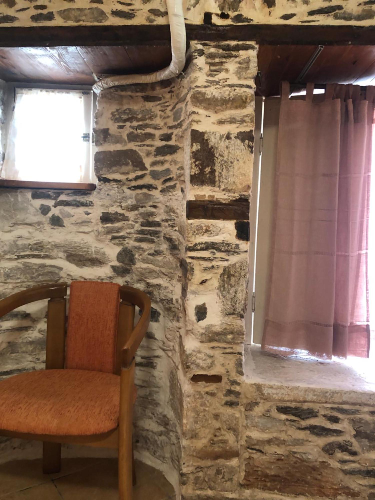 1872 Tonia, Two Level Cozy Stony Apartment *
