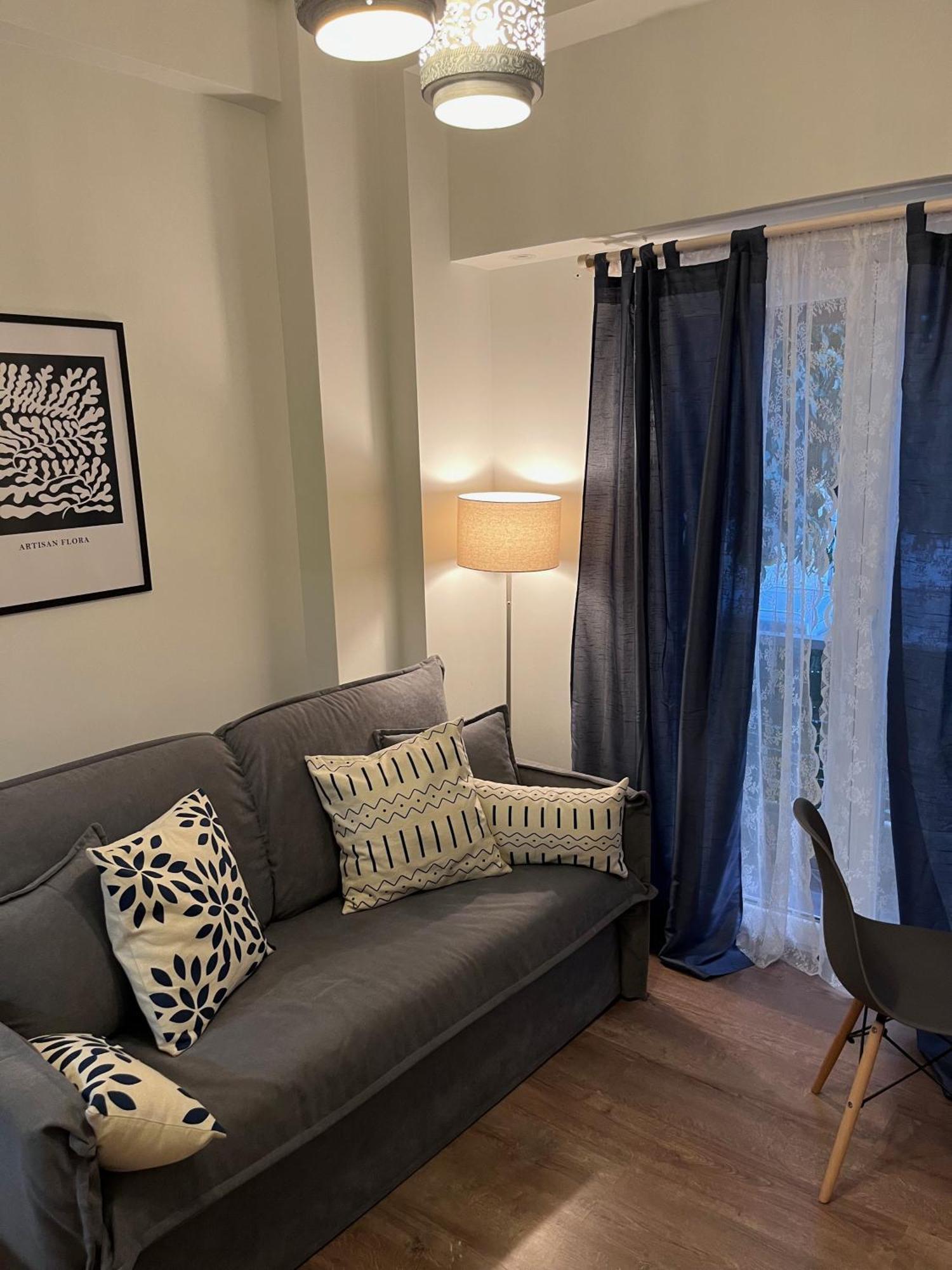 Panos Downtown Flat Apartment