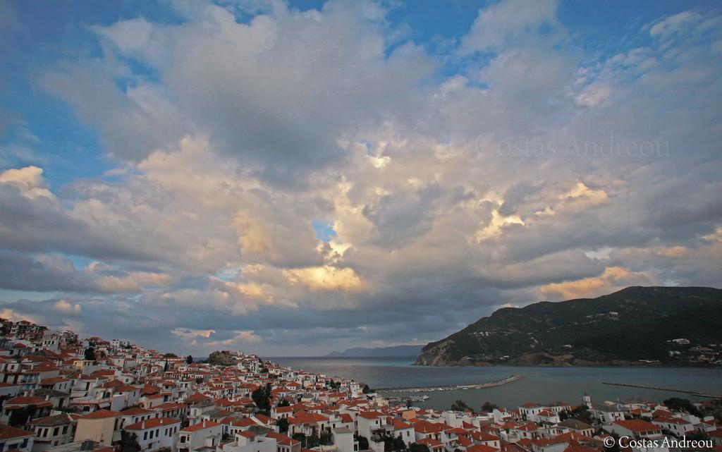 Denise 2* Skopelos Town