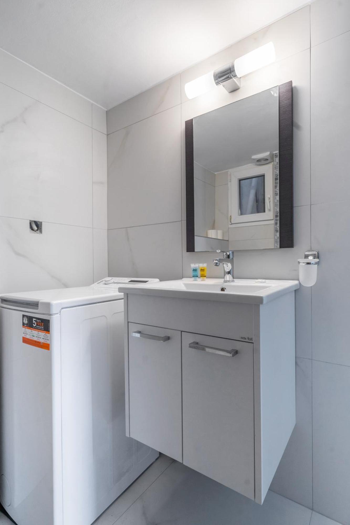 Flat By The Voula Apartment Athens